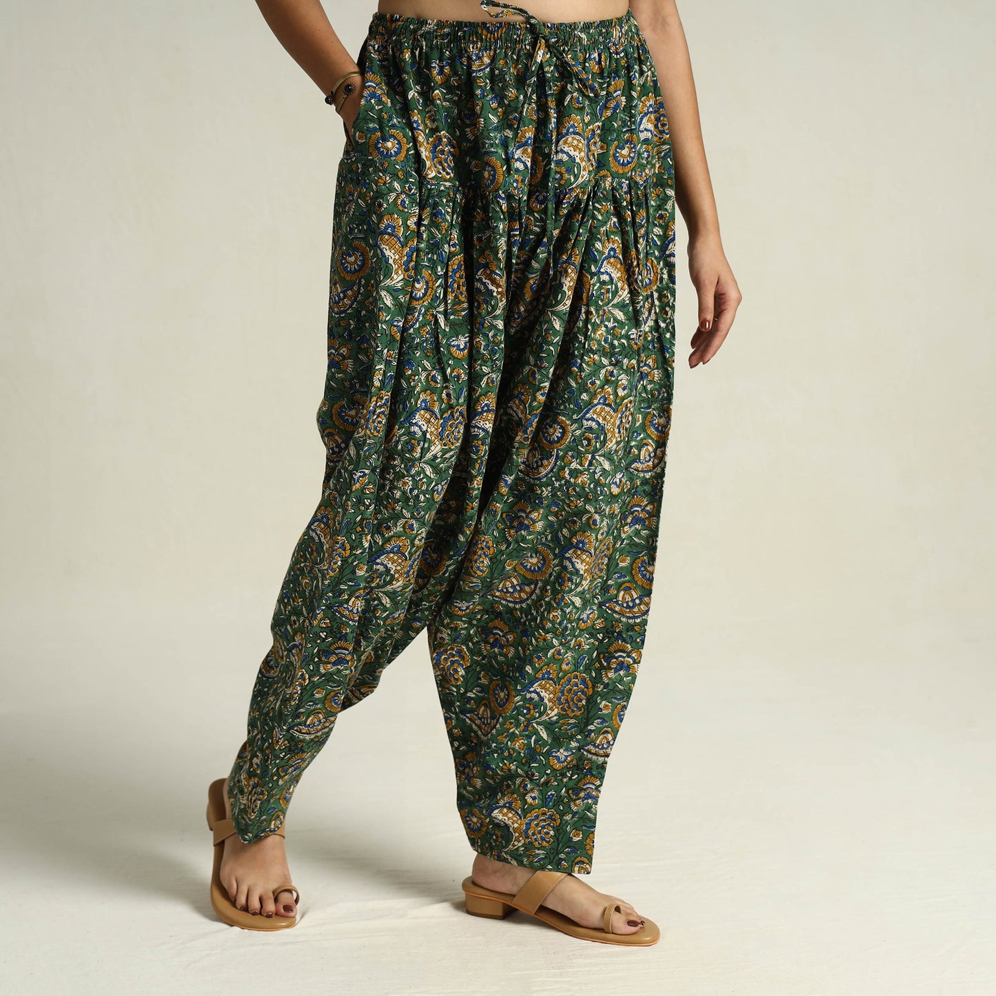 Buy Bagru Block Printed Cotton Elasticated Salwar 09 Online at iTokri.com