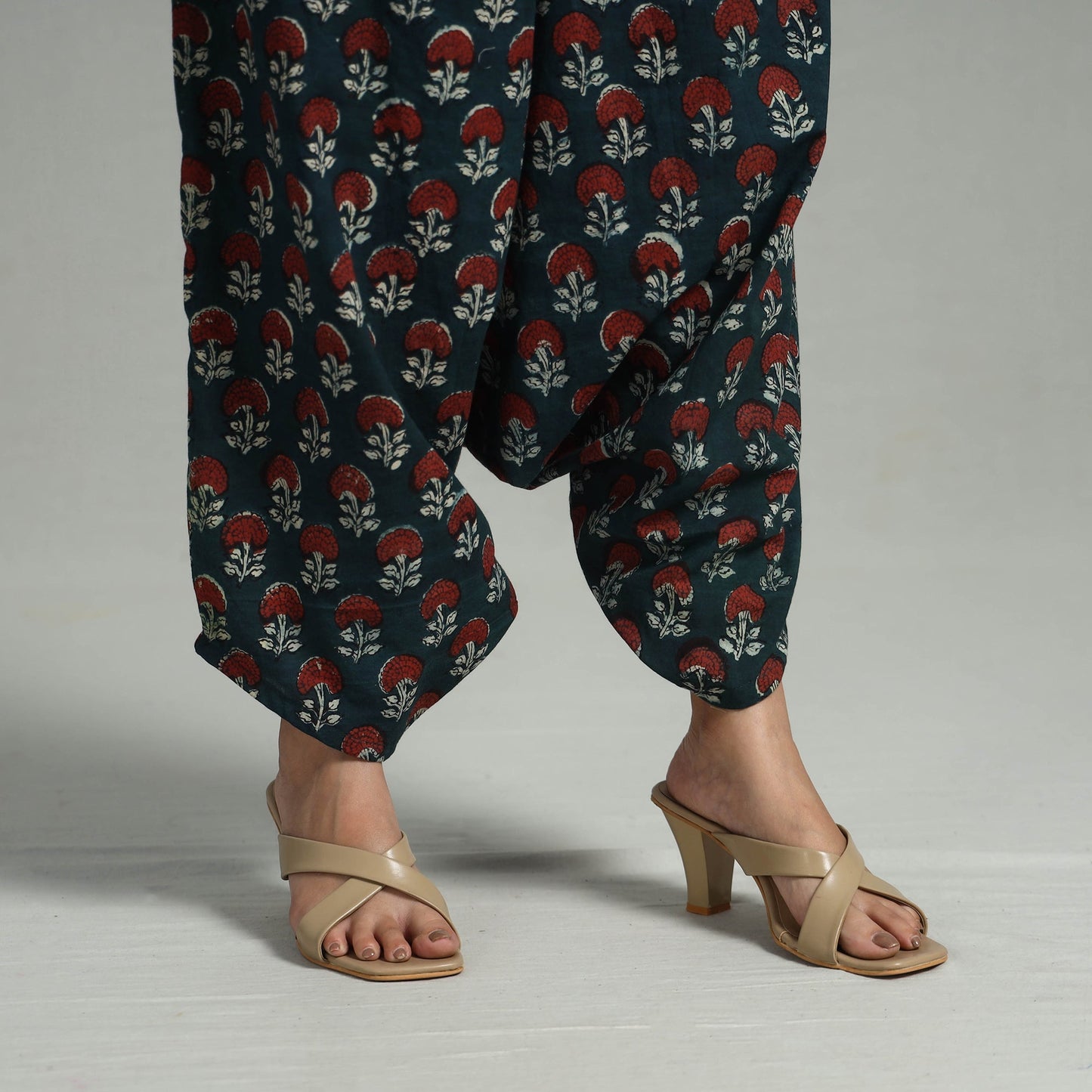 Green - bagru cotton elasticated harem pant 05 - handcrafted