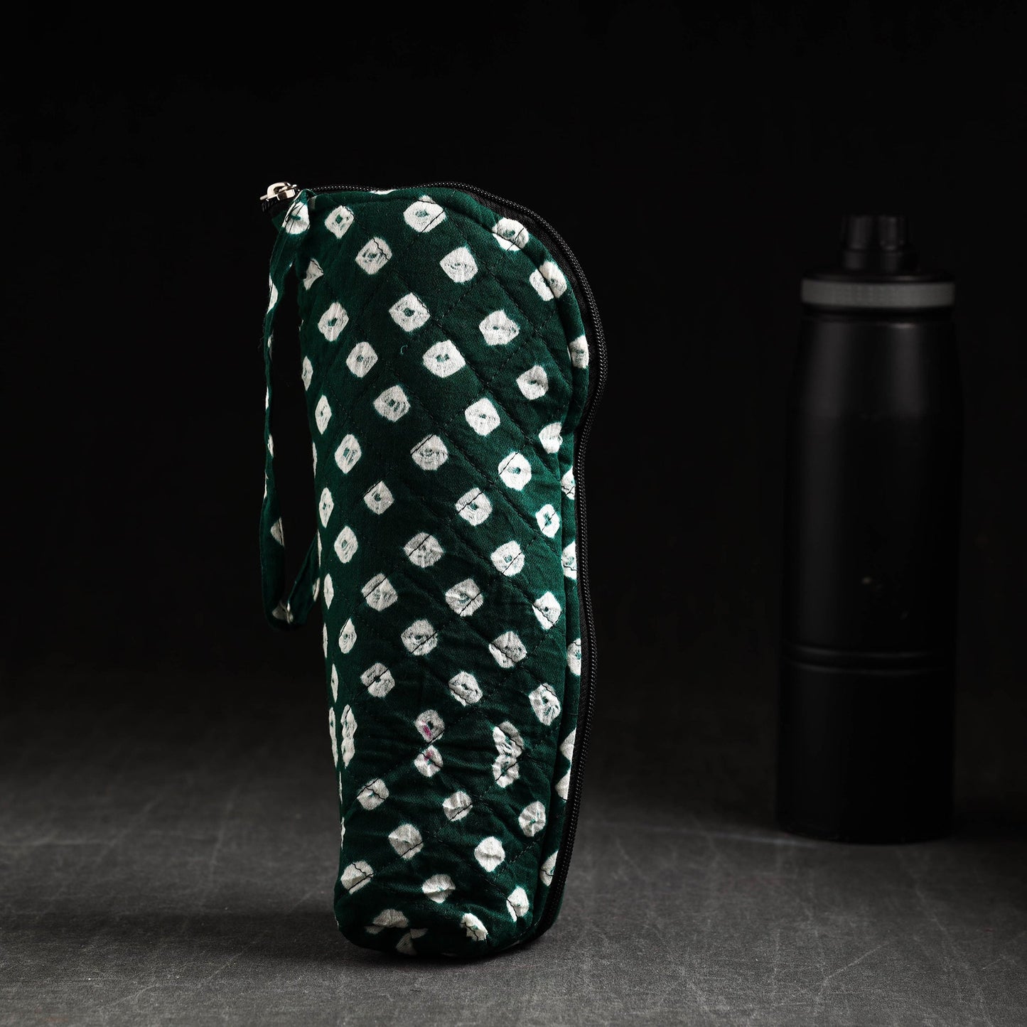 Green Bandhani Tie-Dye Cotton 1L Water Bottle Cover
