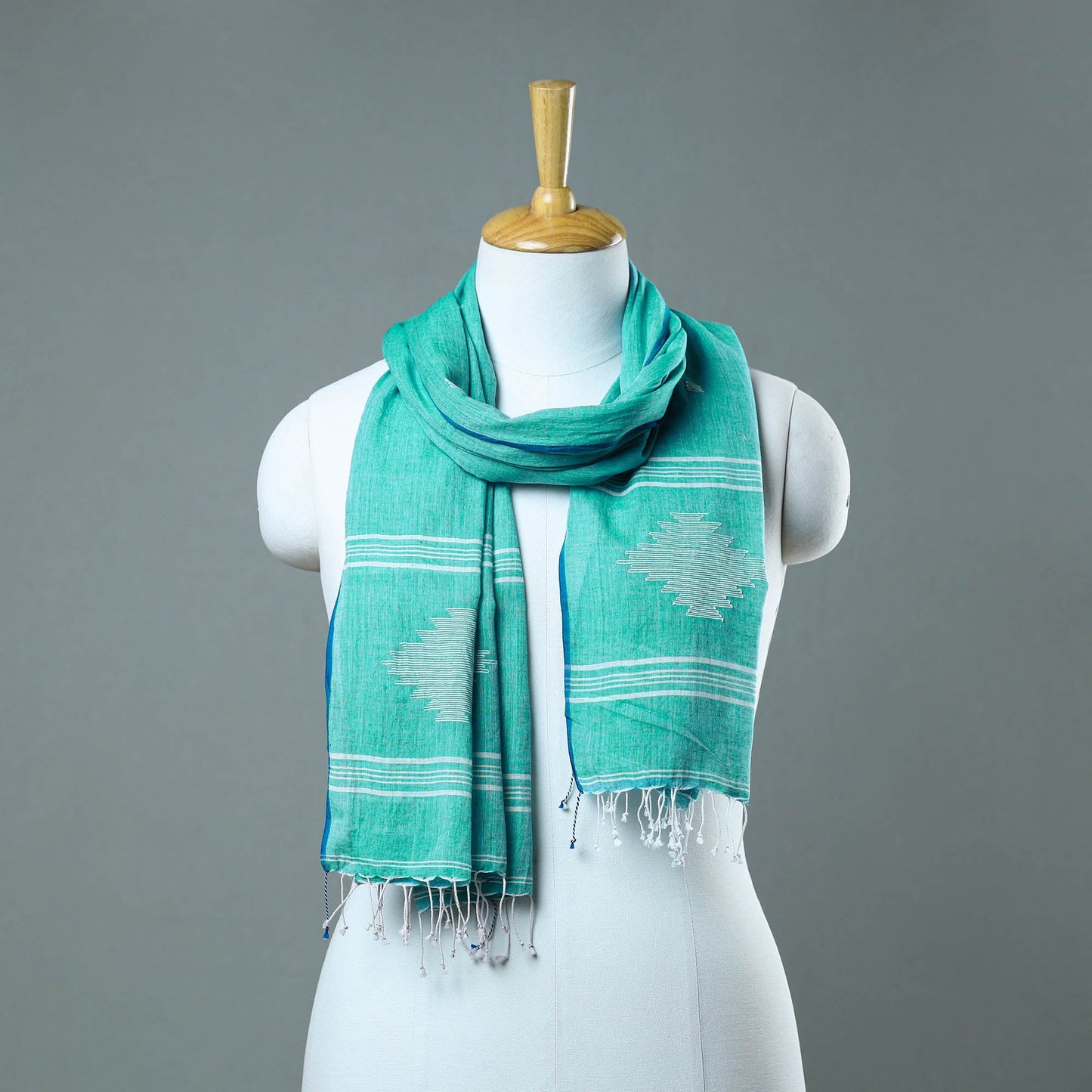 Green - burdwan jamdani cotton handloom stole with tassels
