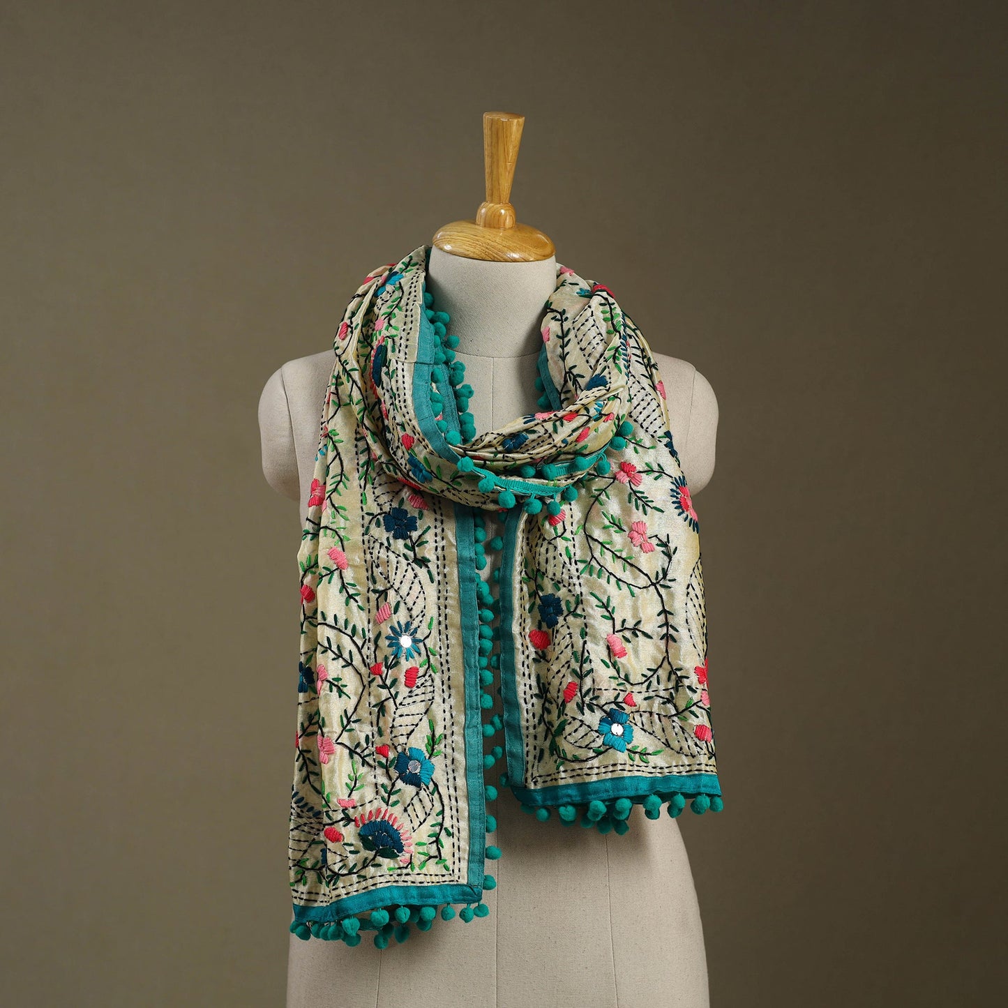 Green - chanderi silk hand embroidered stole 86