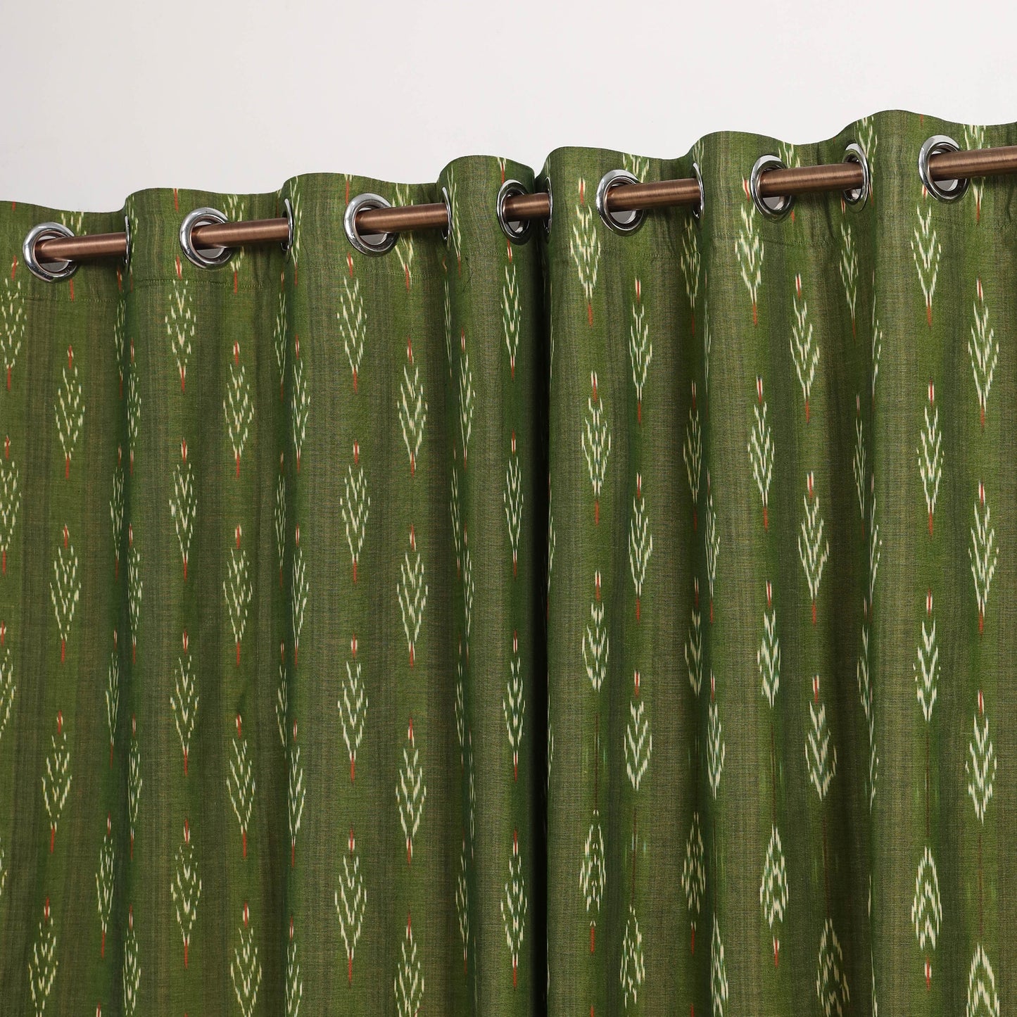 Green - cotton door pochampally ikat curtain (7 x 3 feet)