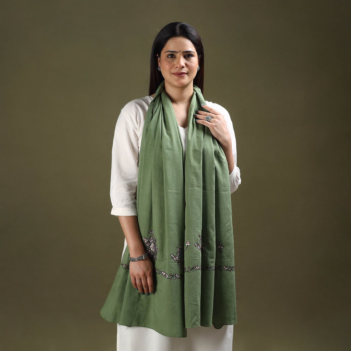 Green - cotton kashida embroidery stole 22 - handcrafted