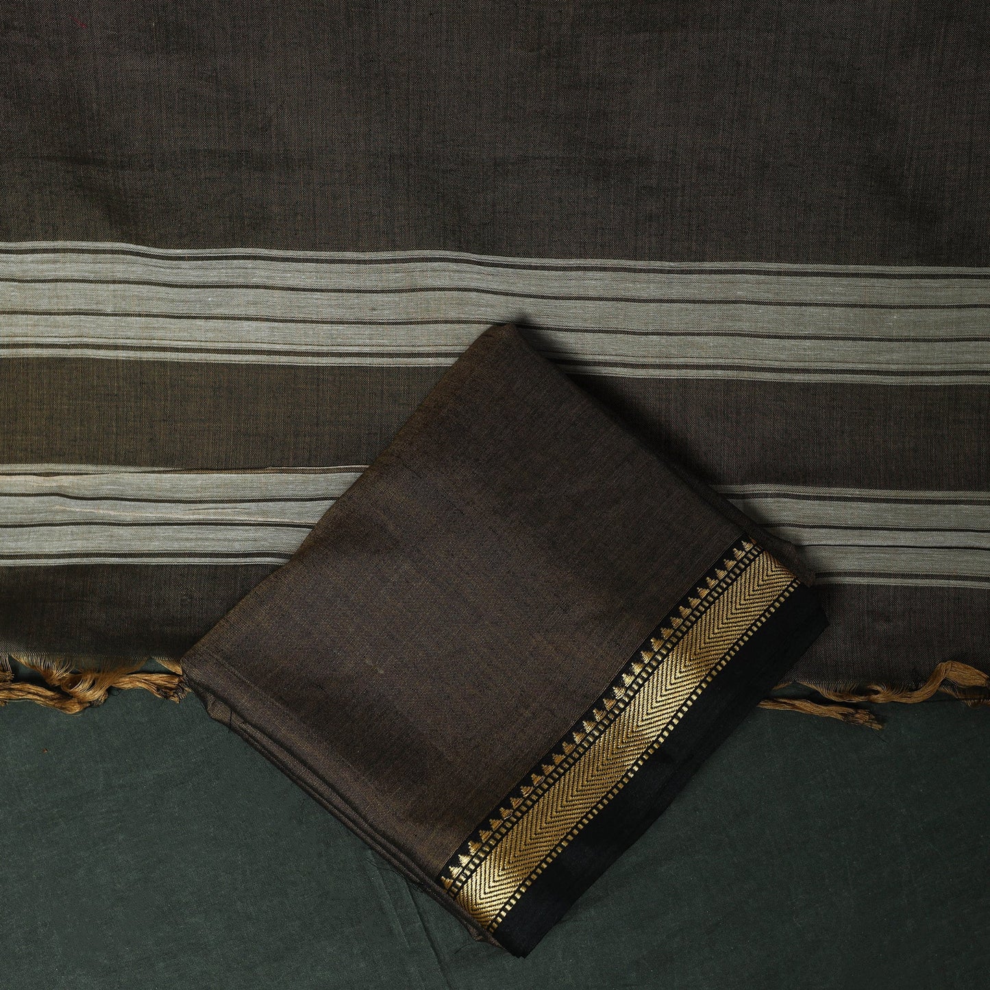 Dharwad cotton 3pc unstitched dress material with thread