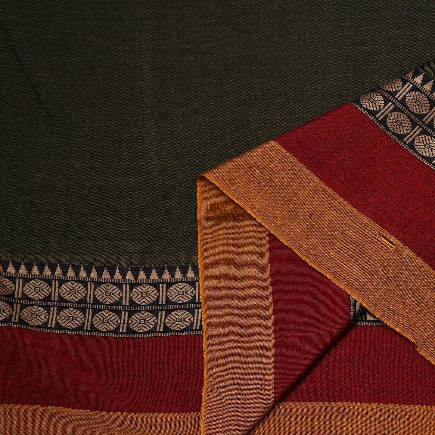 Dharwad cotton fabric with border 29 - handcrafted