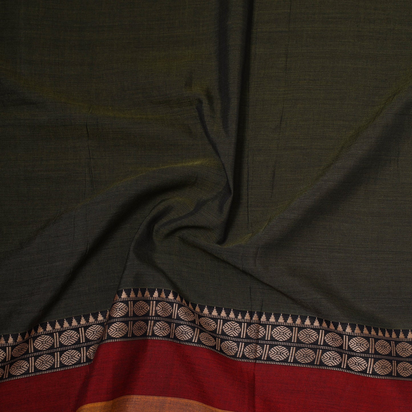 Dharwad cotton fabric with border 29 - handcrafted