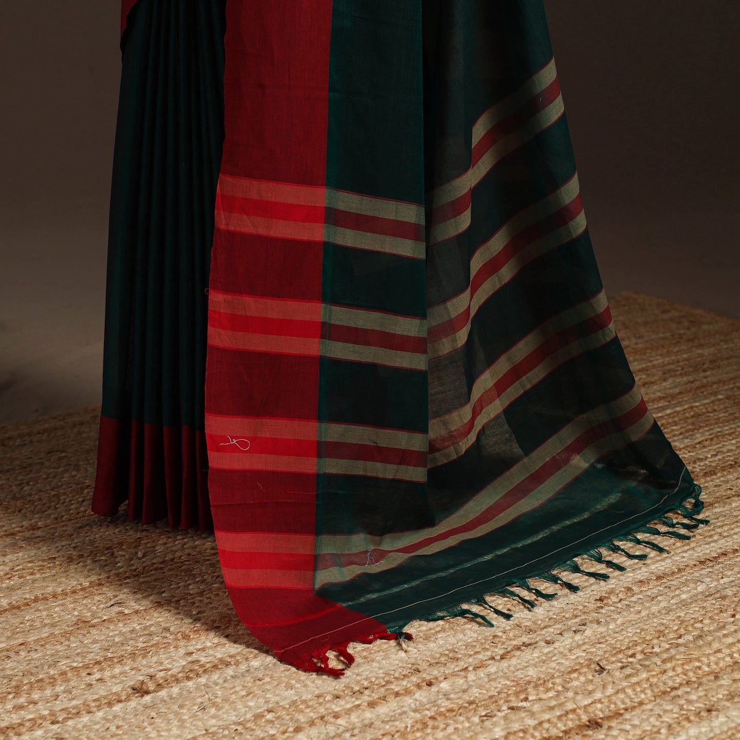 Dharwad cotton saree with border 26 - handcrafted