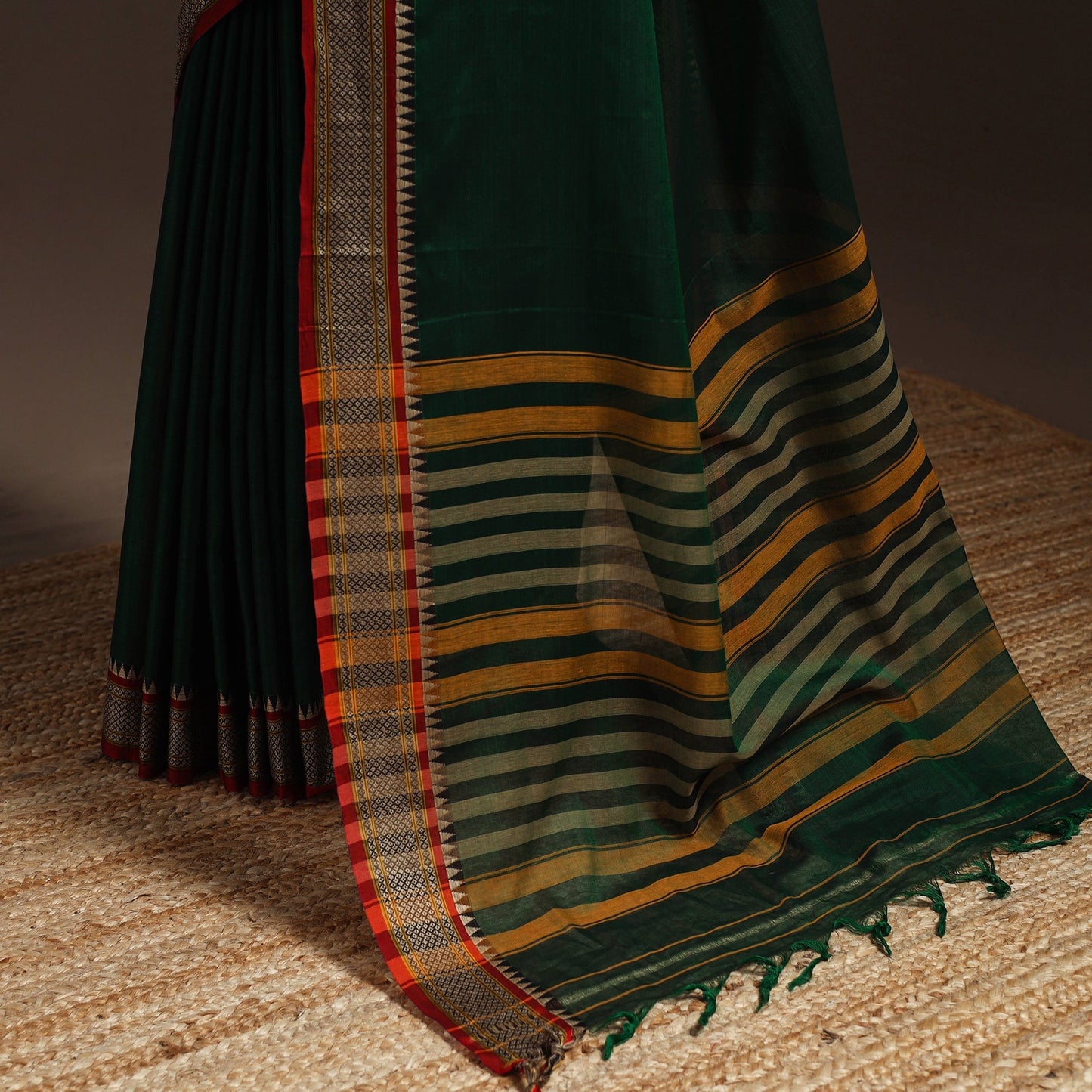 Dharwad cotton saree with border 27 - handcrafted