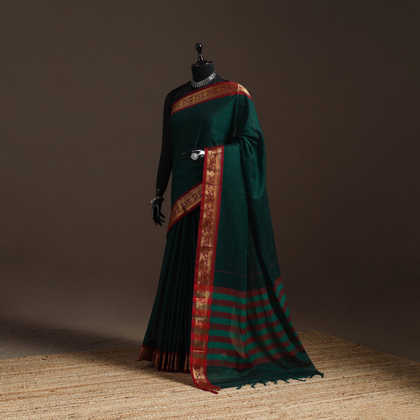 Dharwad cotton saree with border 41 - handcrafted