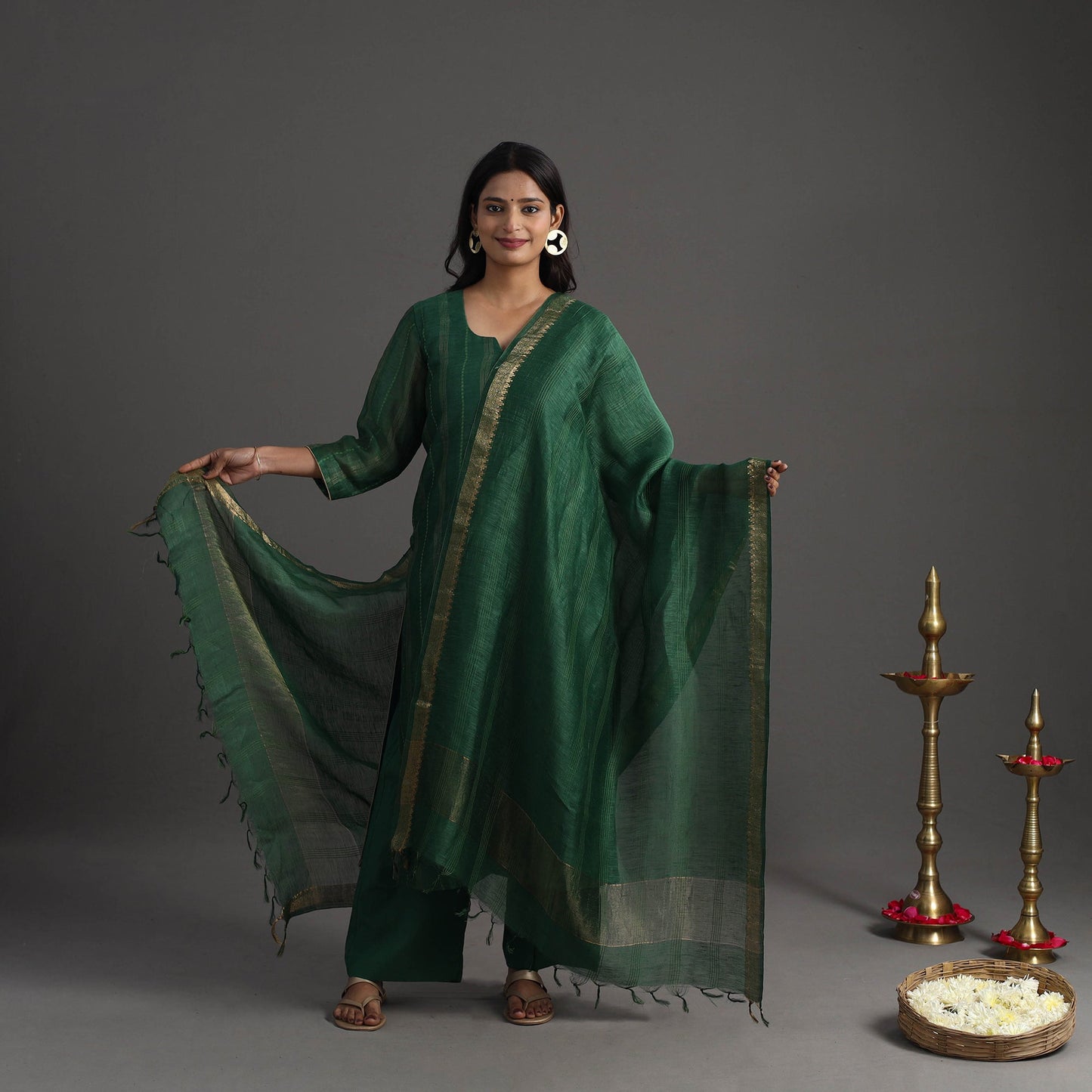 Green Elegant Linen Silk Handloom Plain Kurta Set