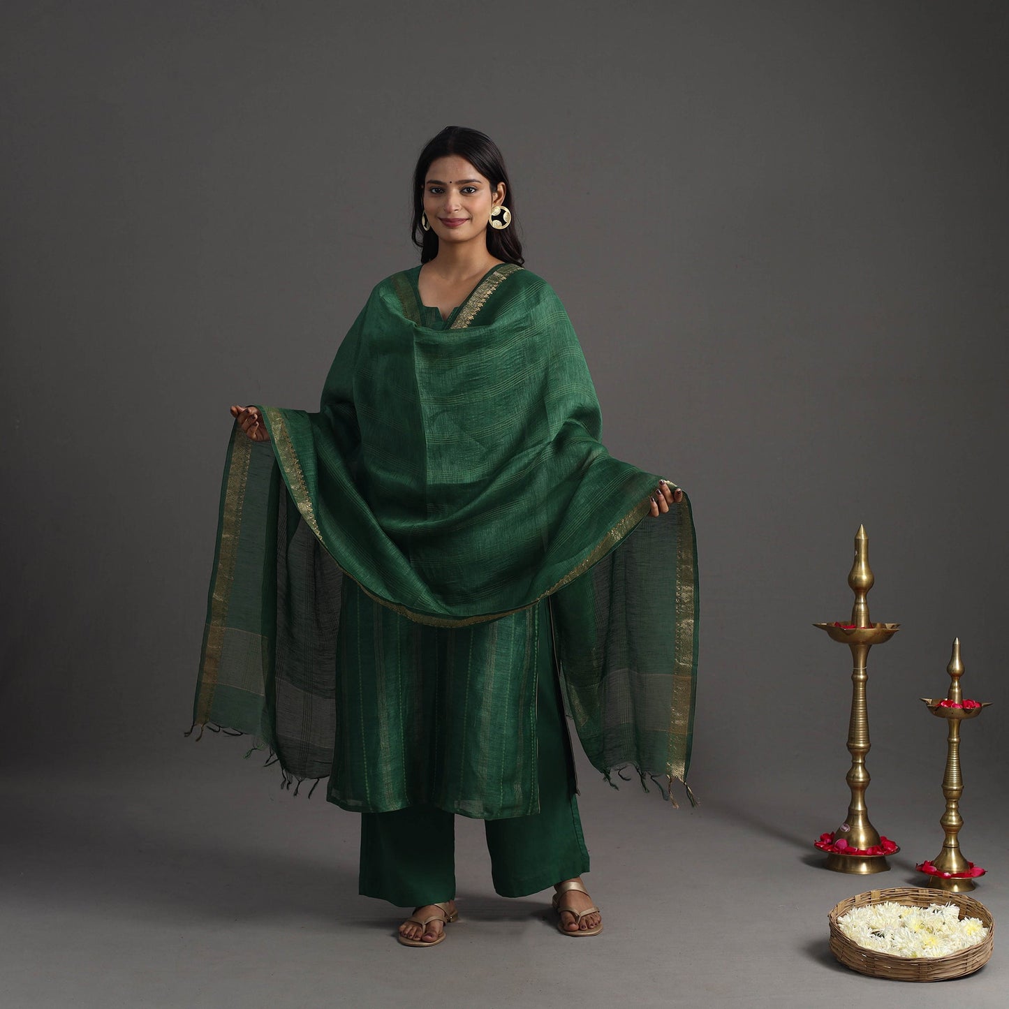 Green Elegant Linen Silk Handloom Plain Kurta Set