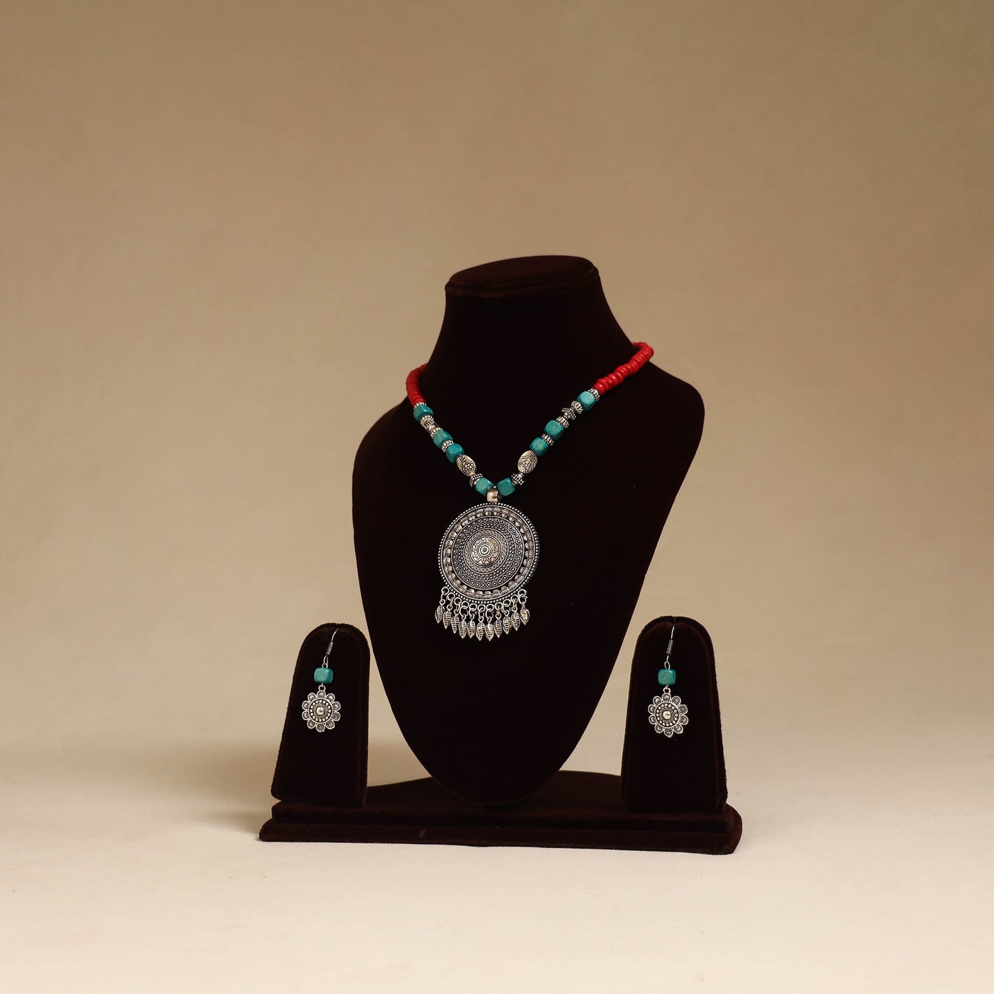 Green - german silver beaded necklace set 09 - handcrafted