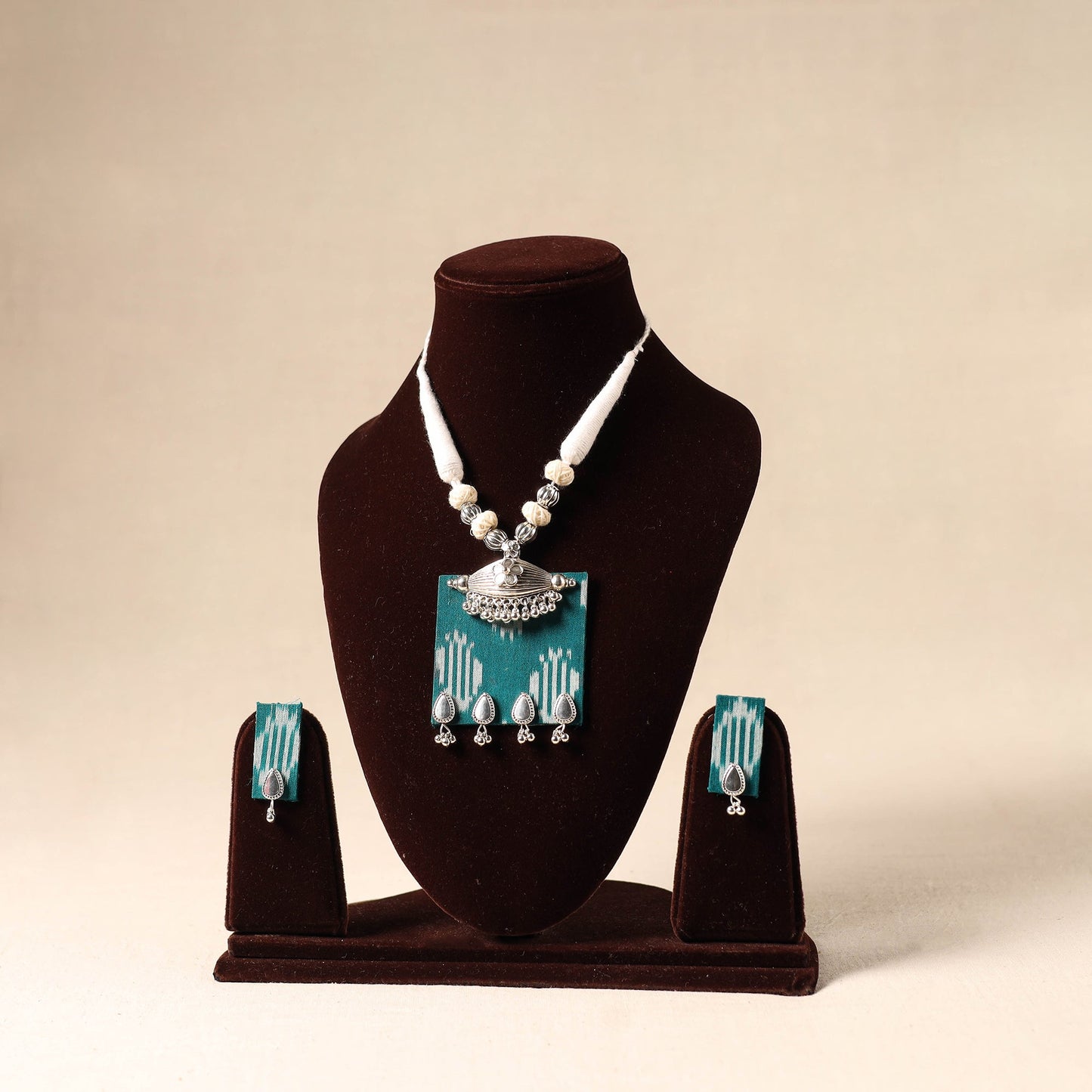 Green - german silver fabart necklace set 21 - handcrafted