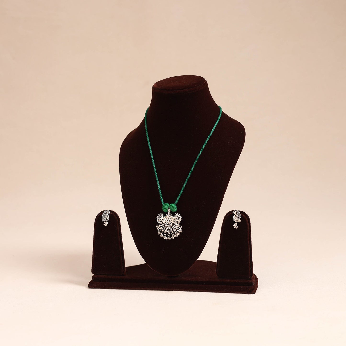 Green - german silver necklace set 01 - handcrafted