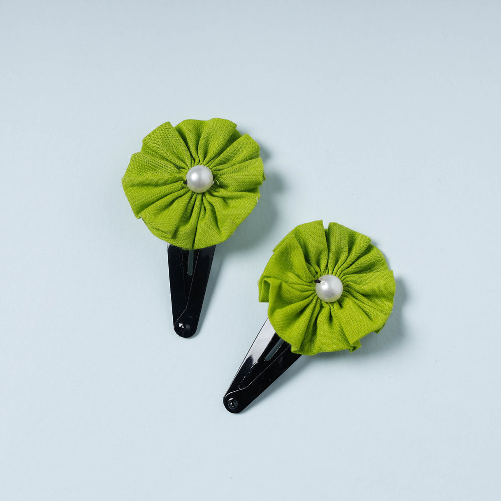 Gulmohar Flower Handmade Tik-Tok Hair Clip (Set of 2) Online l iTokri.com