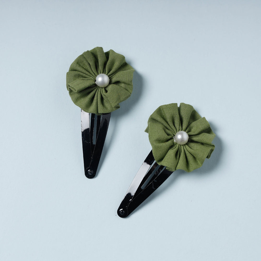 Gulmohar Flower Handmade Tik-Tok Hair Clip (Set of 2) Online l iTokri.com