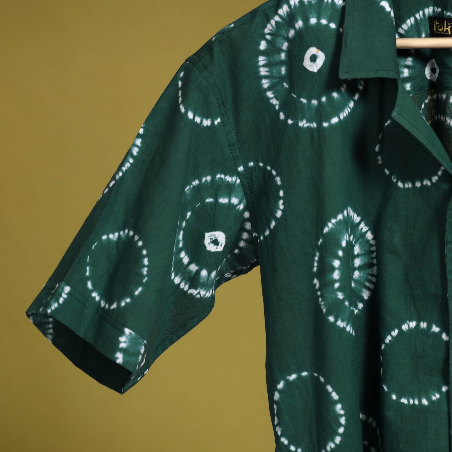 Buy Half Sleeve Tie & Dye Cotton Men Shibori Shirt