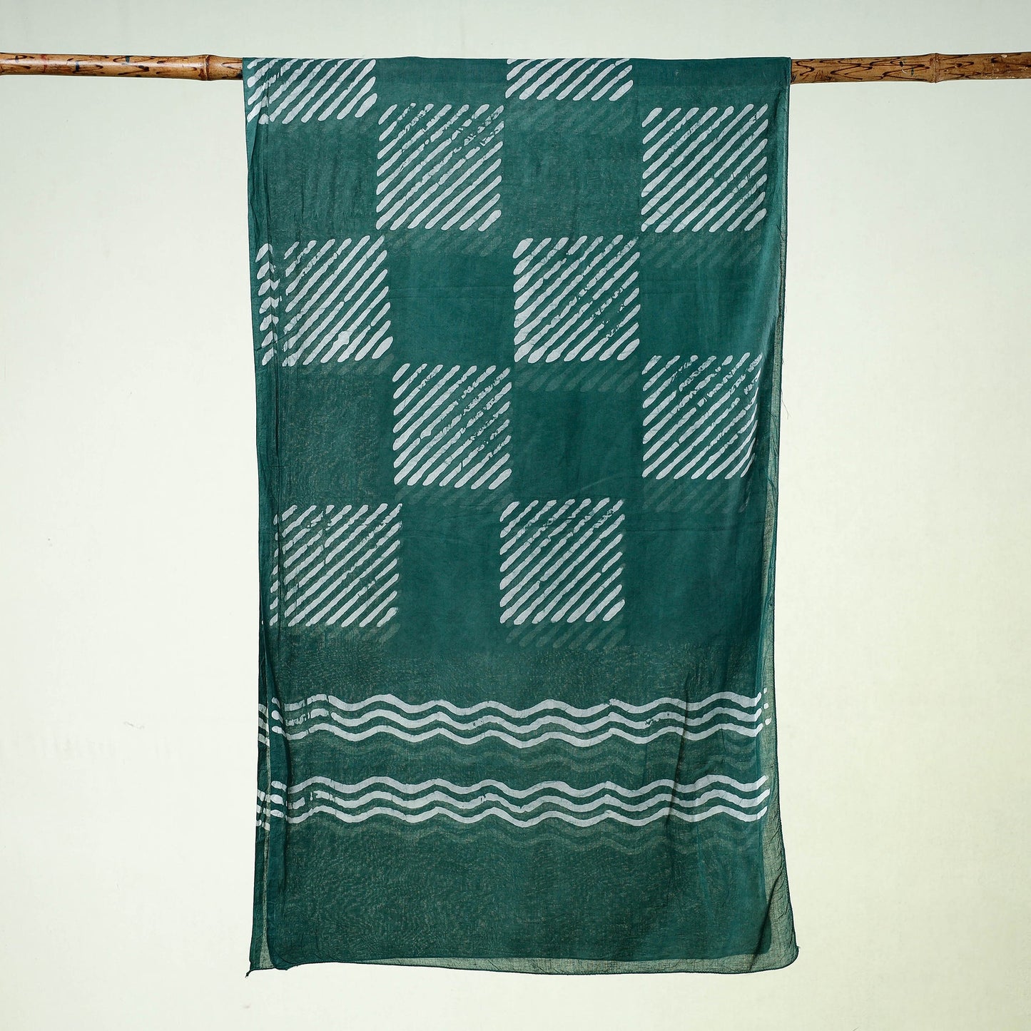 Buy Hand Batik Printed Cotton Stole Online at iTokri.com