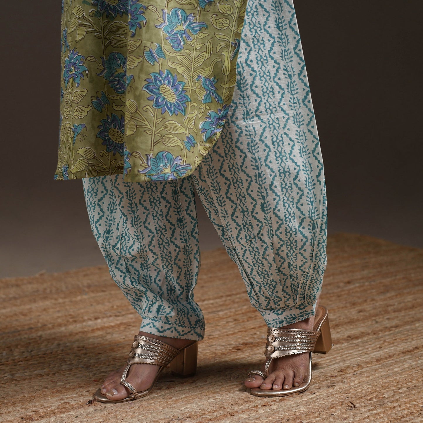 Hand cotton sanganeri suit set with dupatta for women 19