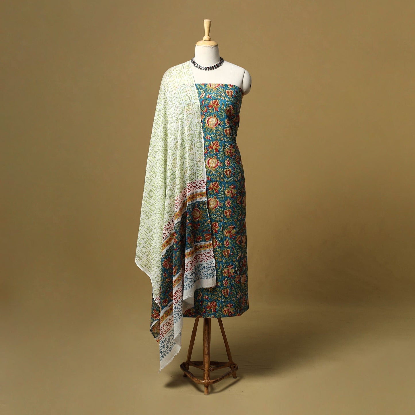 Hand sanganeri cotton 3pc unstitched dress material 02