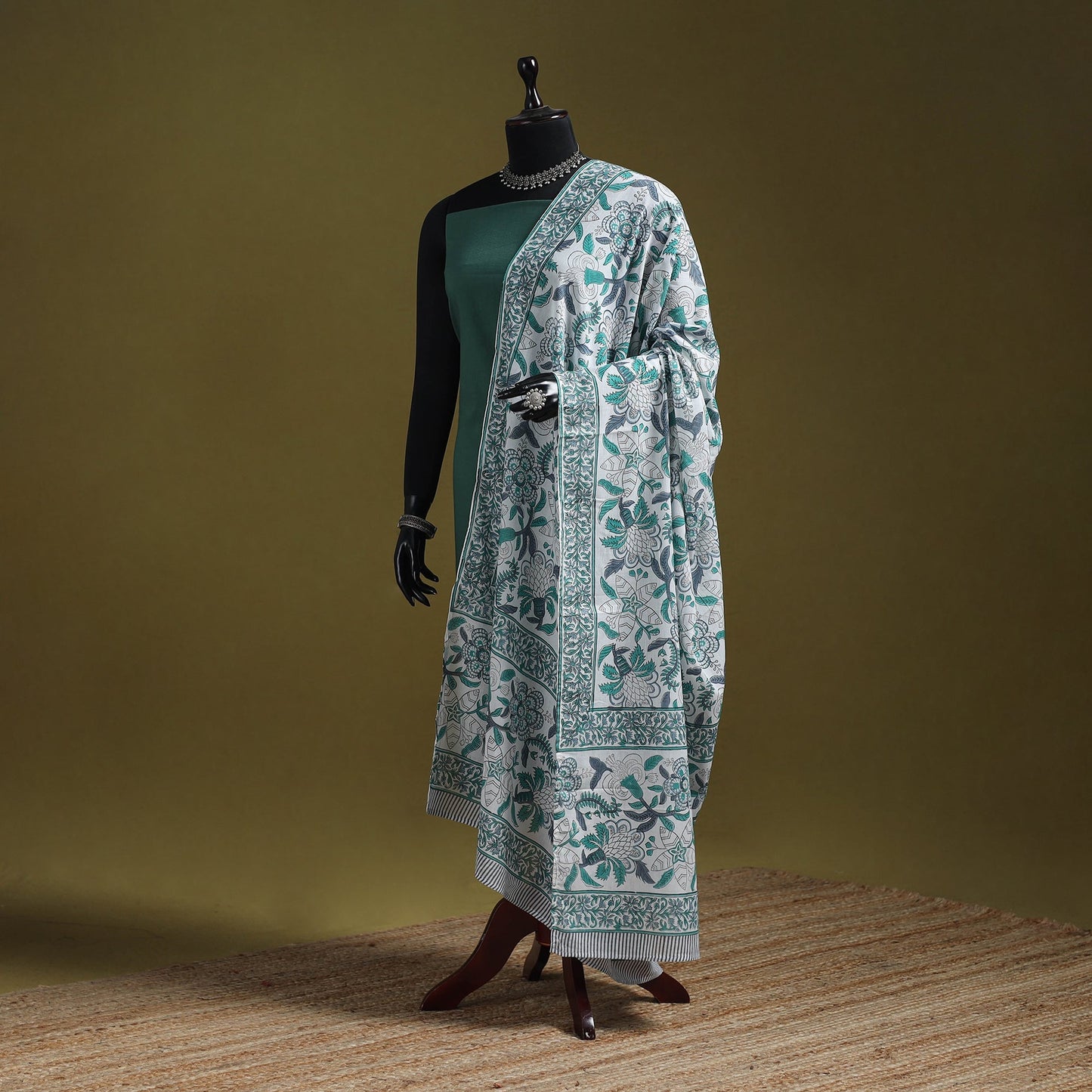 Hand cotton sanganeri floral dupatta 24 - handcrafted