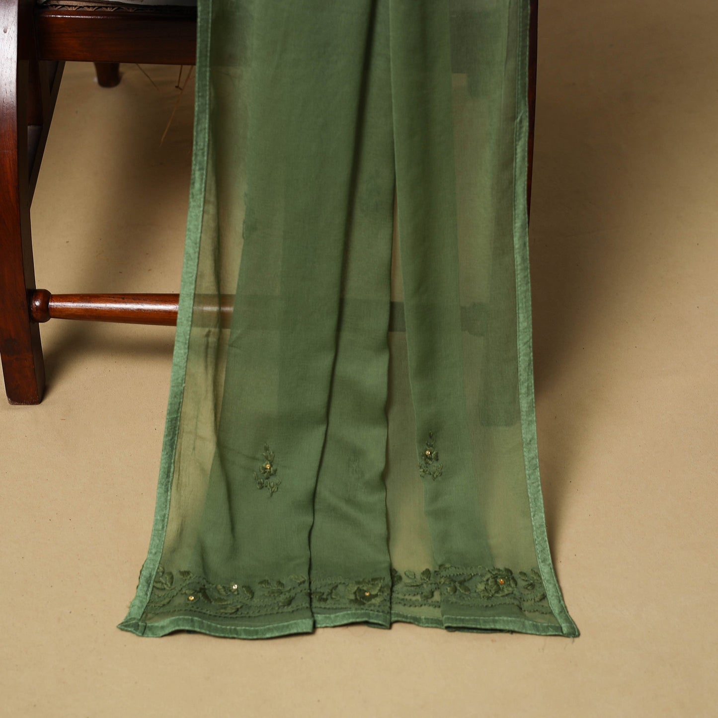 Hand embroidered muslin 3pc unstitched dress material 44