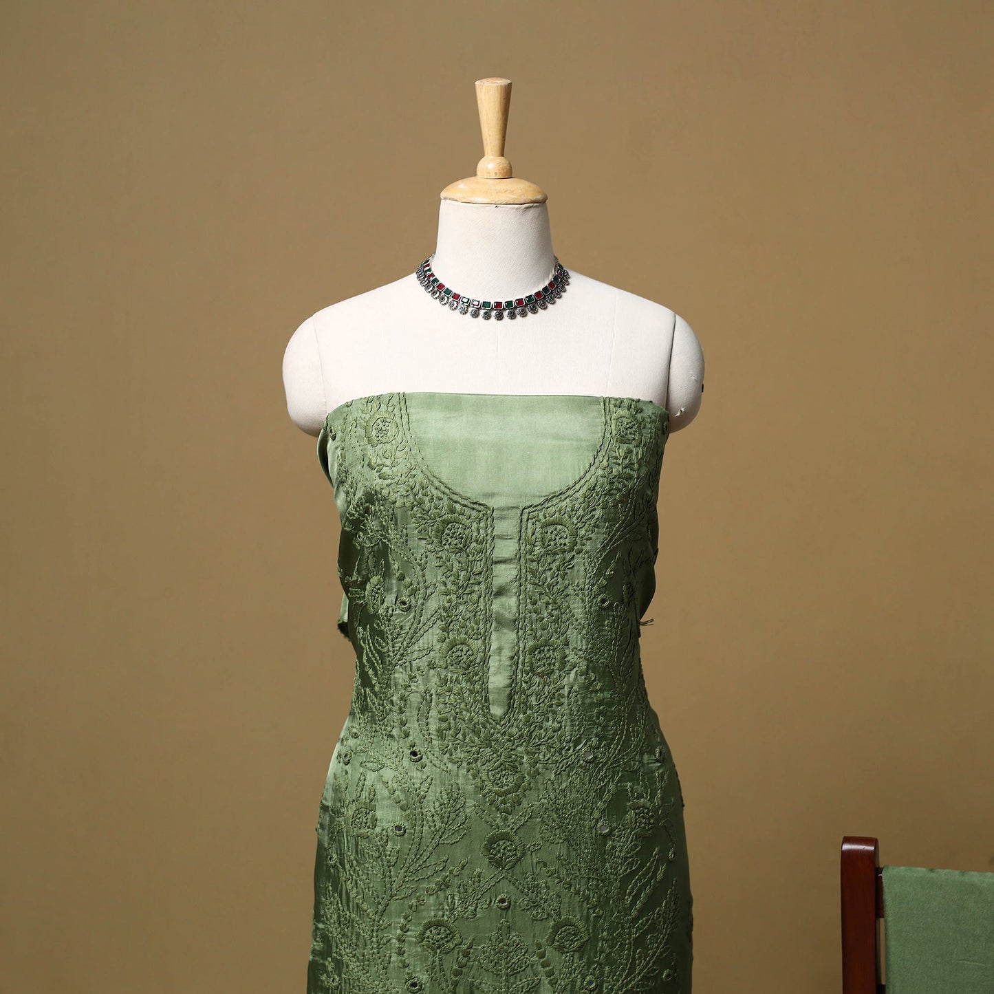 Hand embroidered muslin 3pc unstitched dress material 44