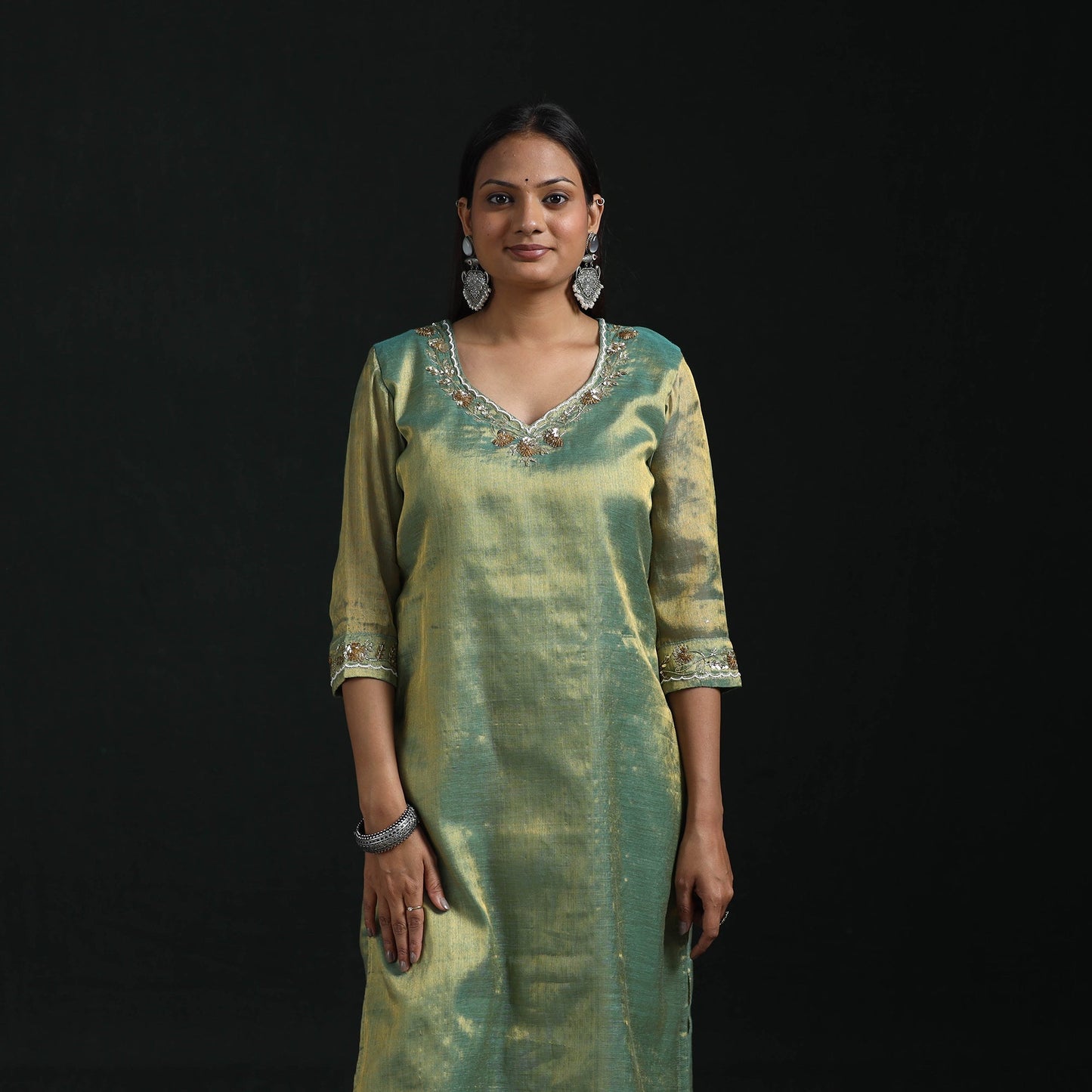 Hand embroidery fine tissue zari straight plain kurta