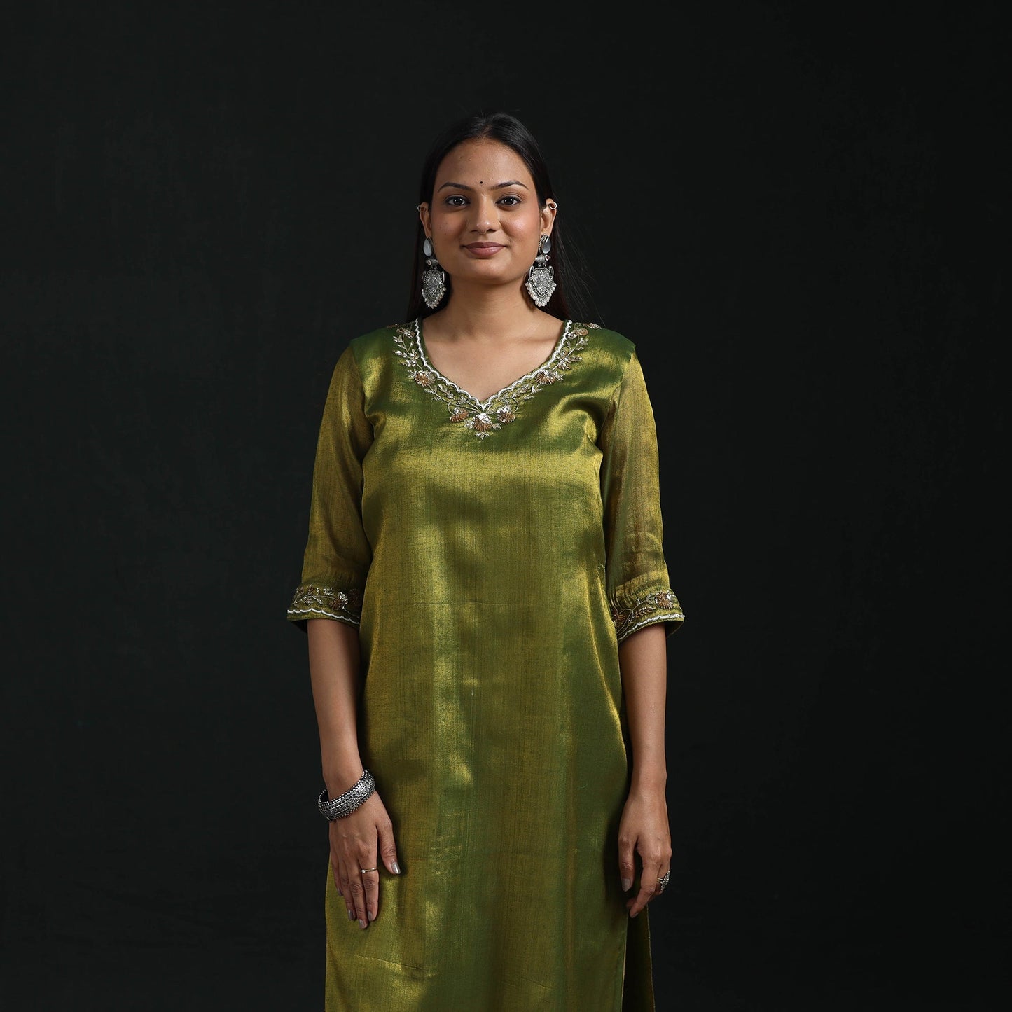 Hand embroidery fine tissue zari straight plain kurta