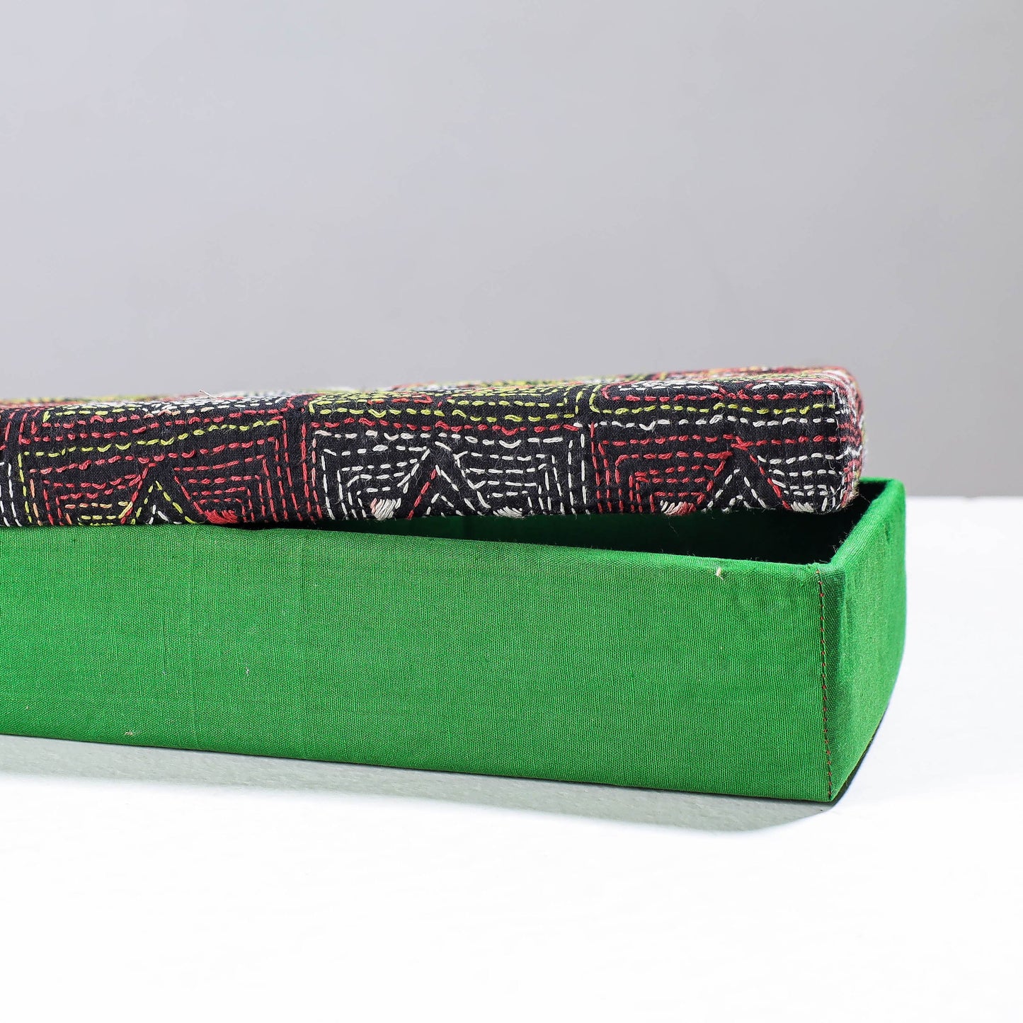 Green Handcrafted Bengal Kantha Work Tissue Box