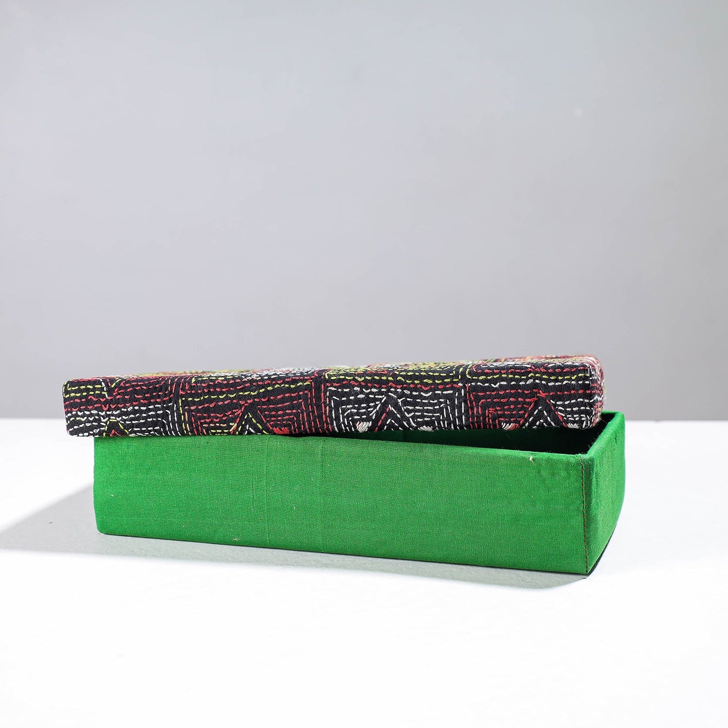 Green Handcrafted Bengal Kantha Work Tissue Box