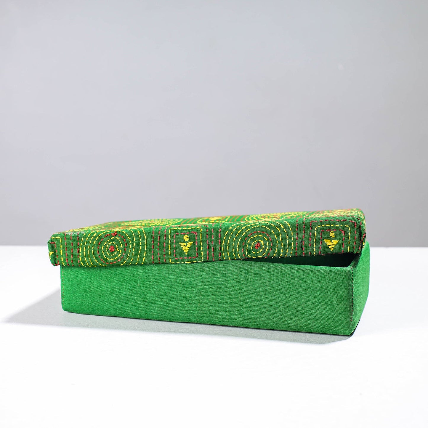Green Handcrafted Bengal Kantha Work Tissue Box