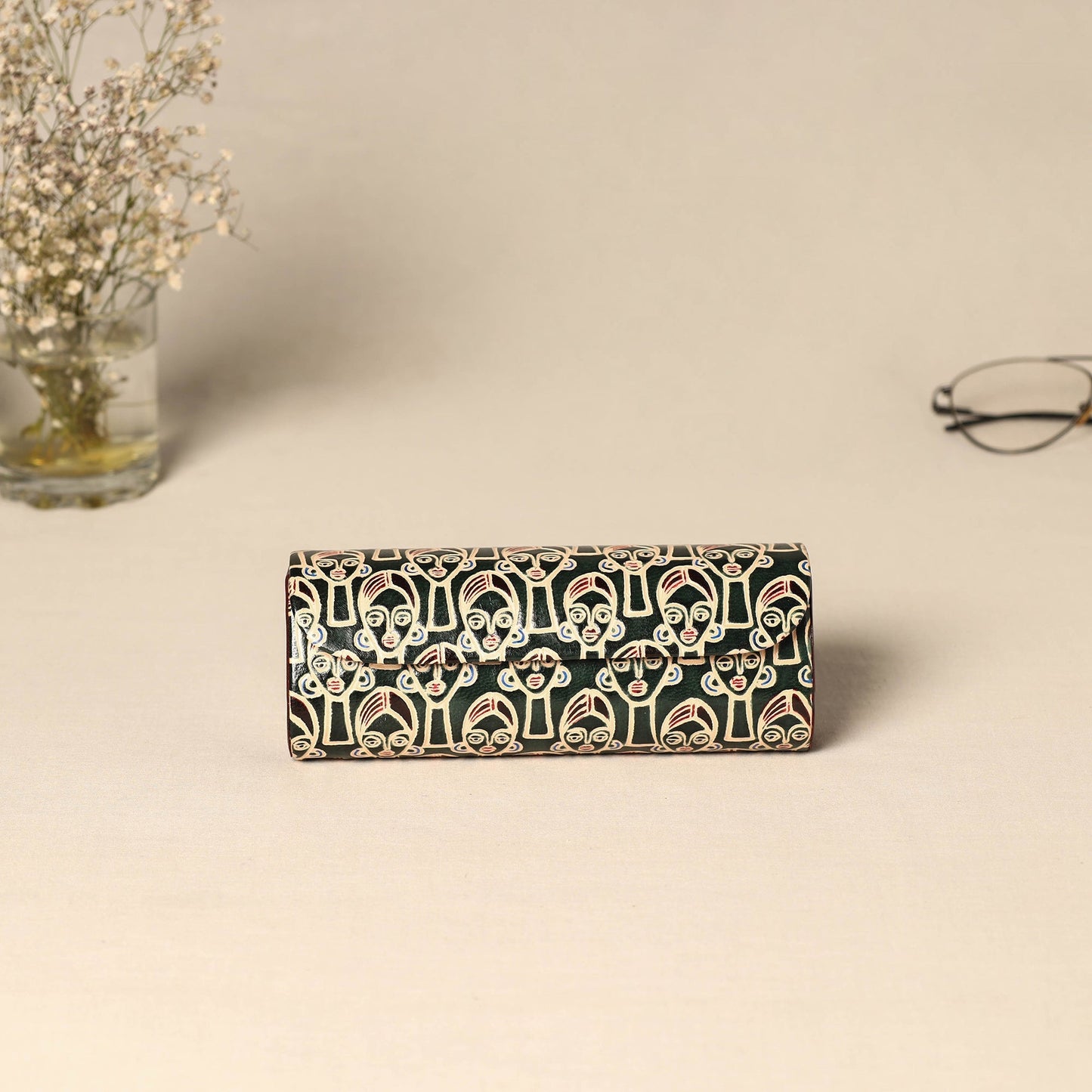 Handcrafted embossed leather spectacle case 05