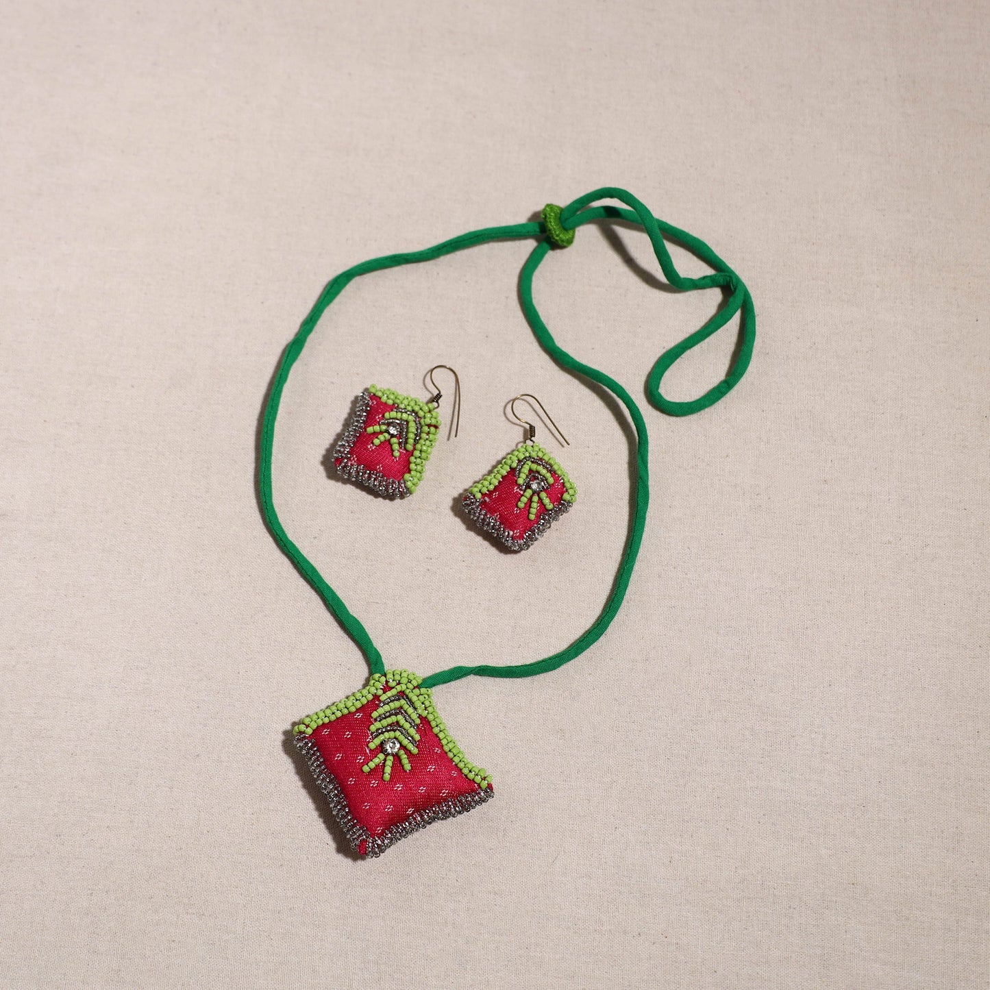 Green - handcrafted fabart beaded necklace set 67