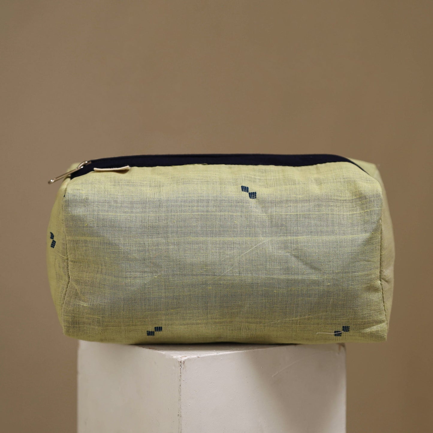 Handcrafted fabric toiletry bags (set of 3) 20