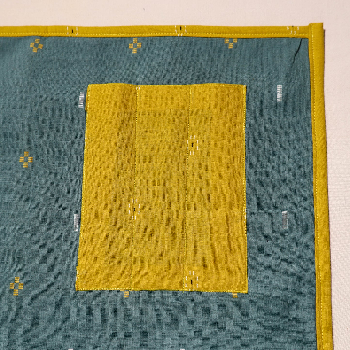 Green Jacquard Table Placemats for Home