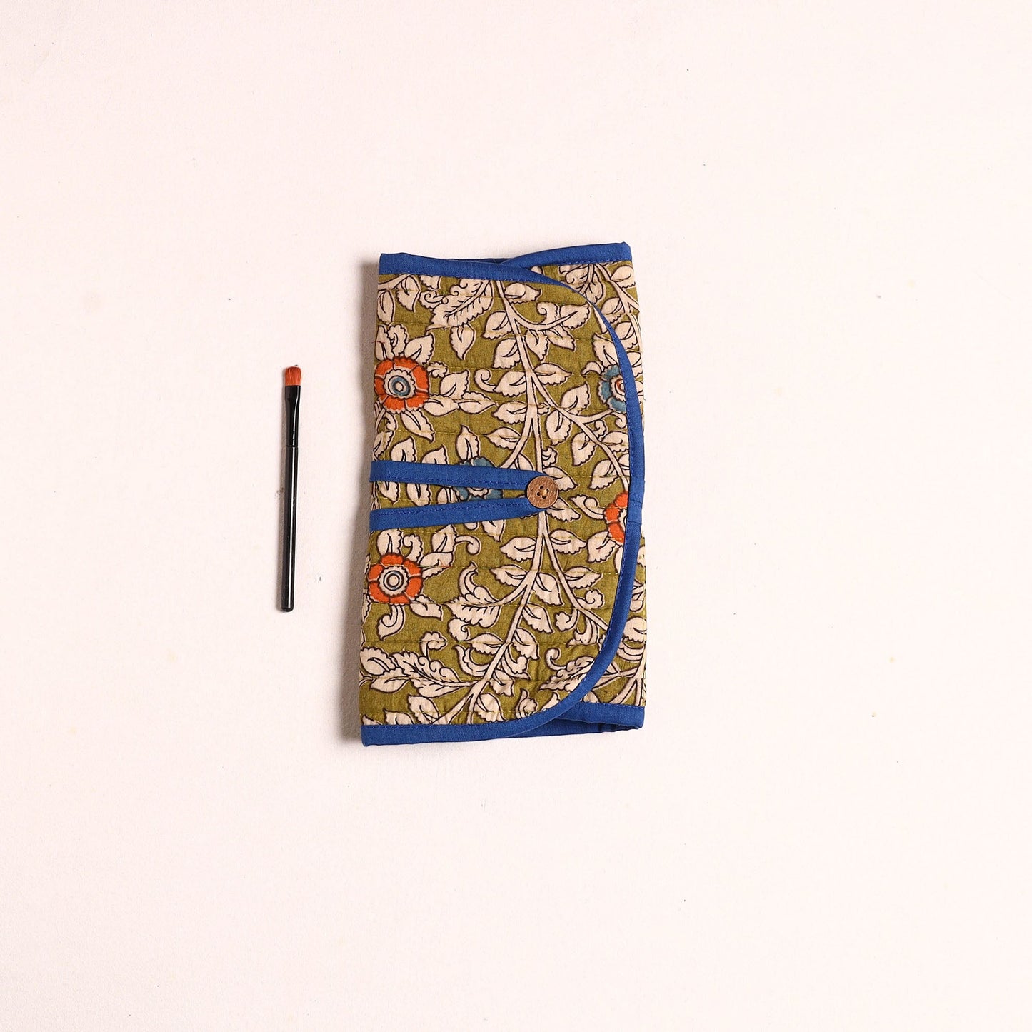 Handcrafted Multipurpose Segmented Make-up Brush Wrap Pouch/Case 07