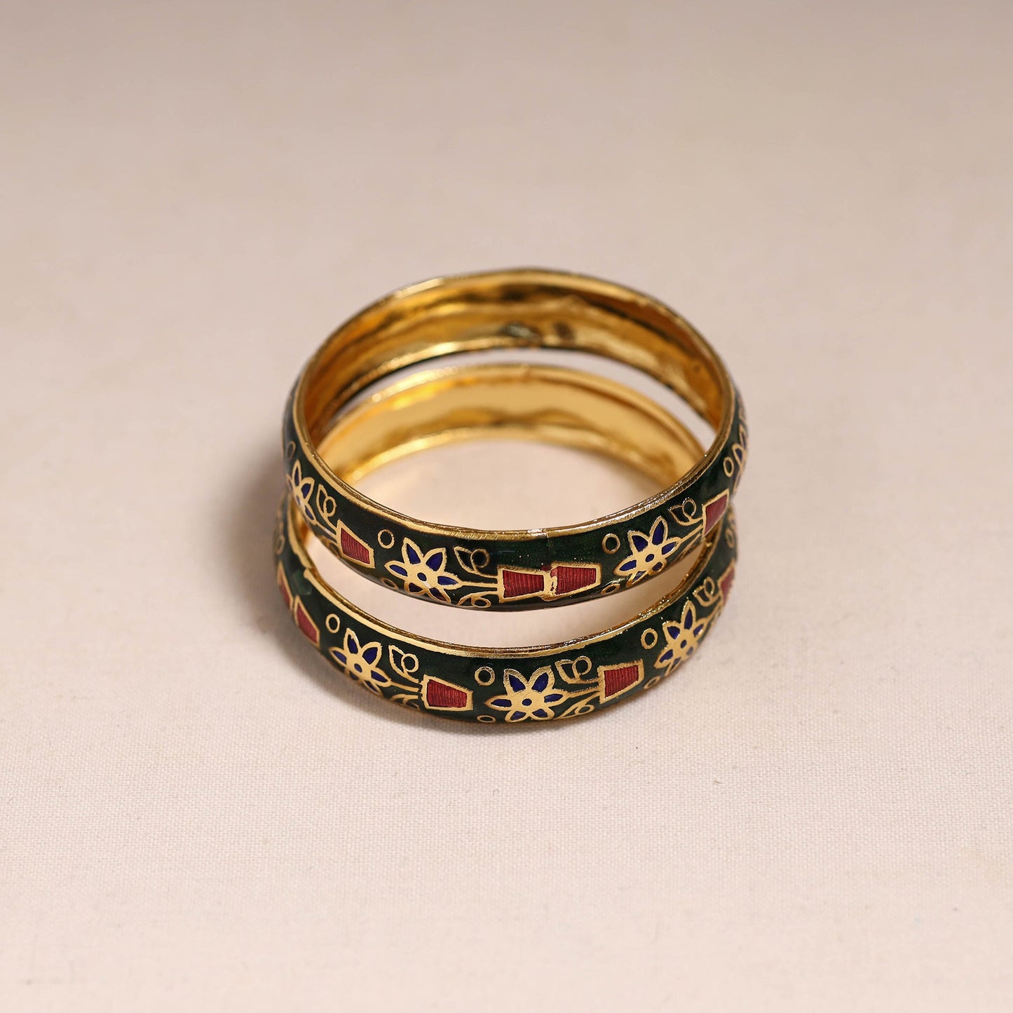 Handcrafted paka meenakari bangles (set of 2) 280