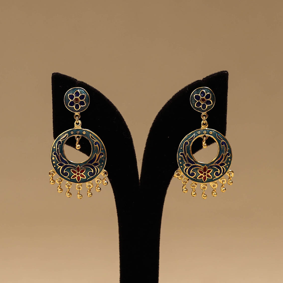 Handcrafted paka meenakari earrings 134