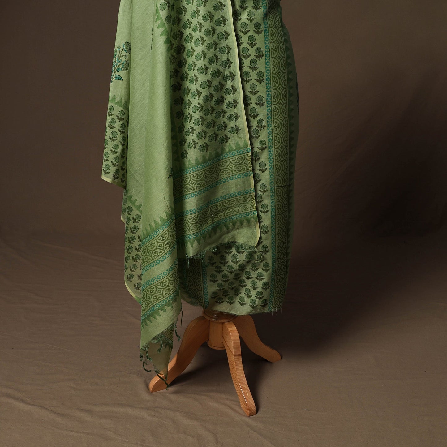 Handloom chanderi silk block print sanganeri 3pc unstitched