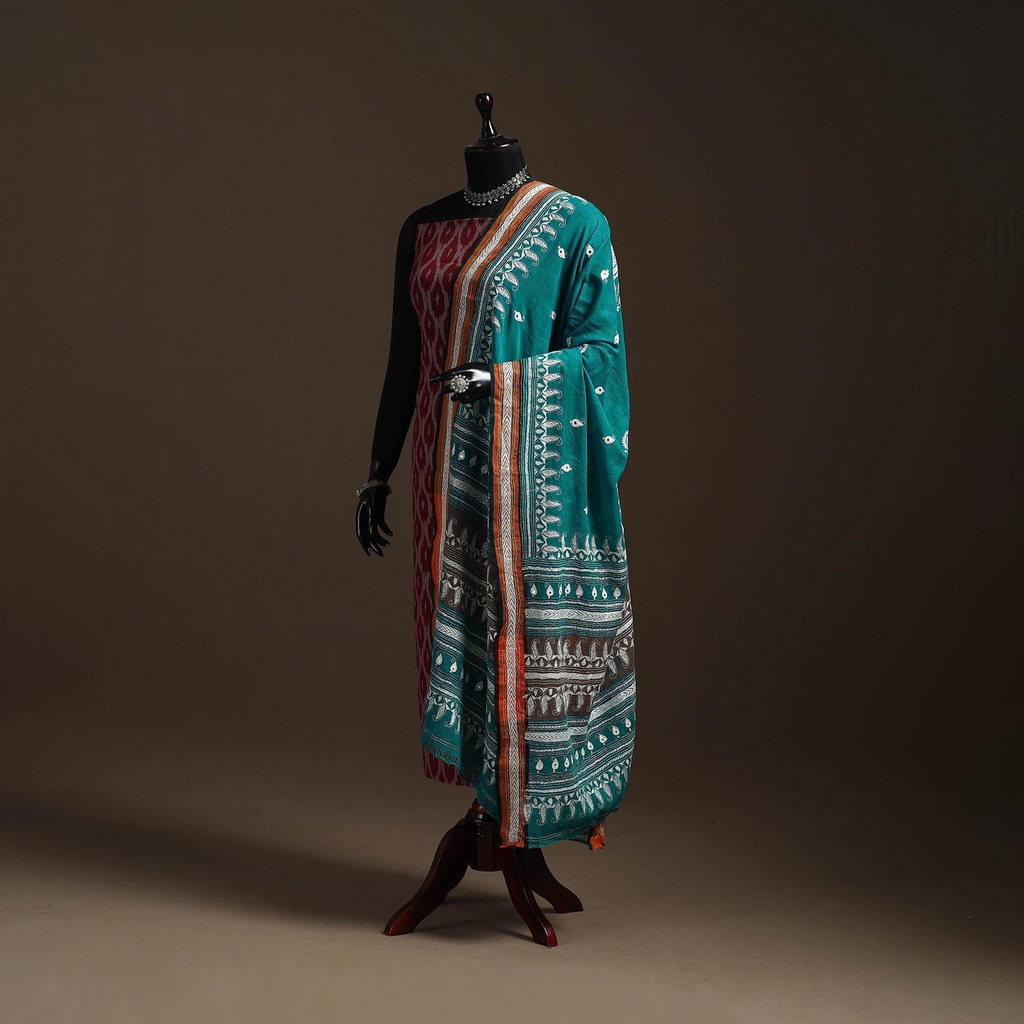 Green - handloom cotton bengal hand kantha work dupatta 10