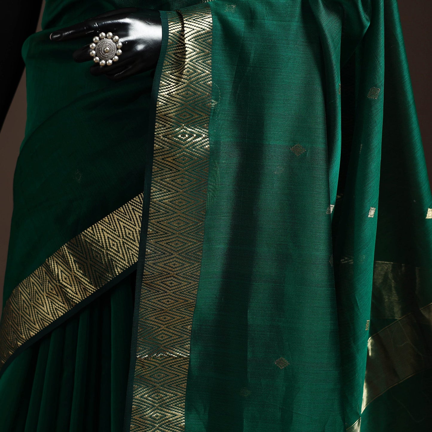 Green - handloom maheshwari saree with zari border 31