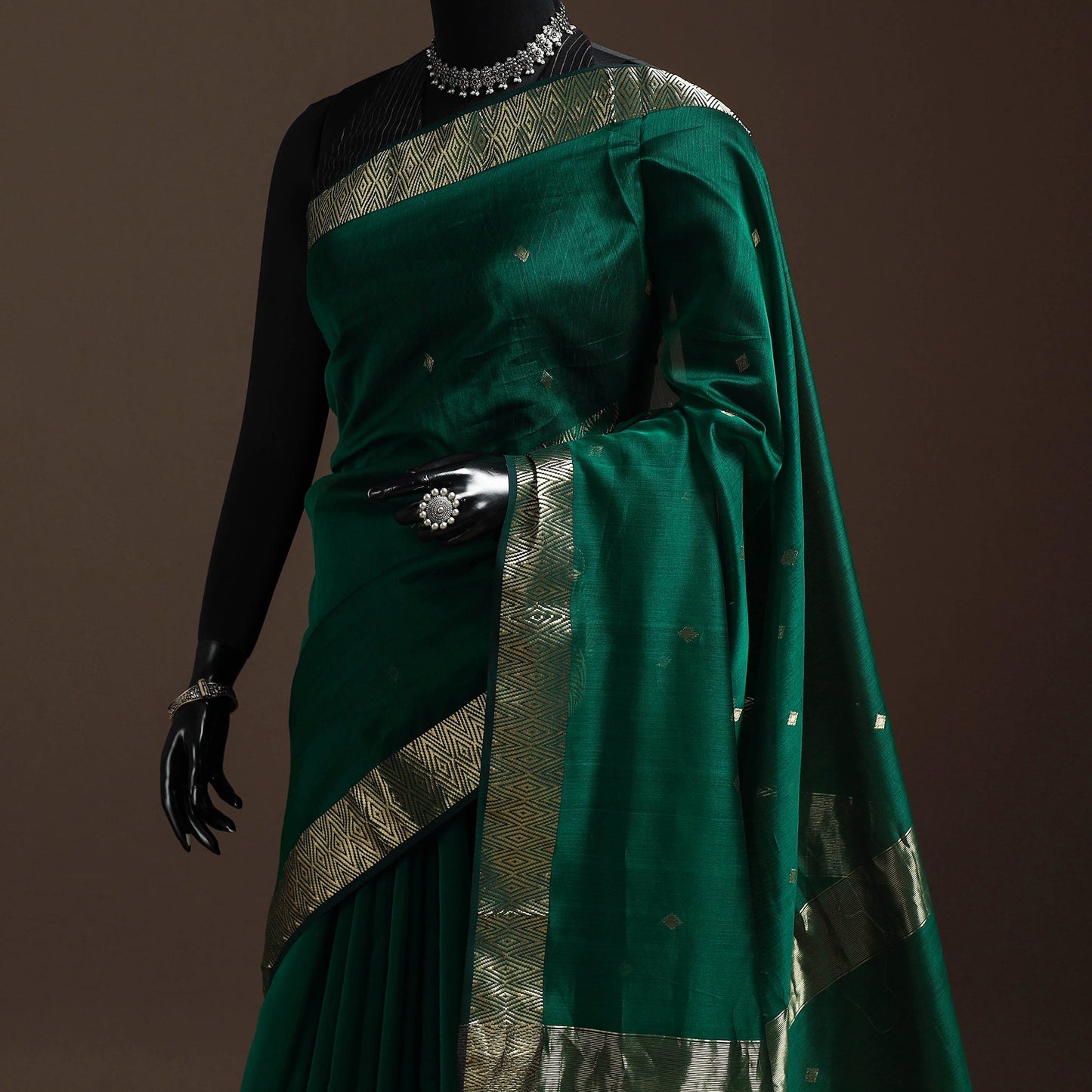 Green - handloom maheshwari saree with zari border 31
