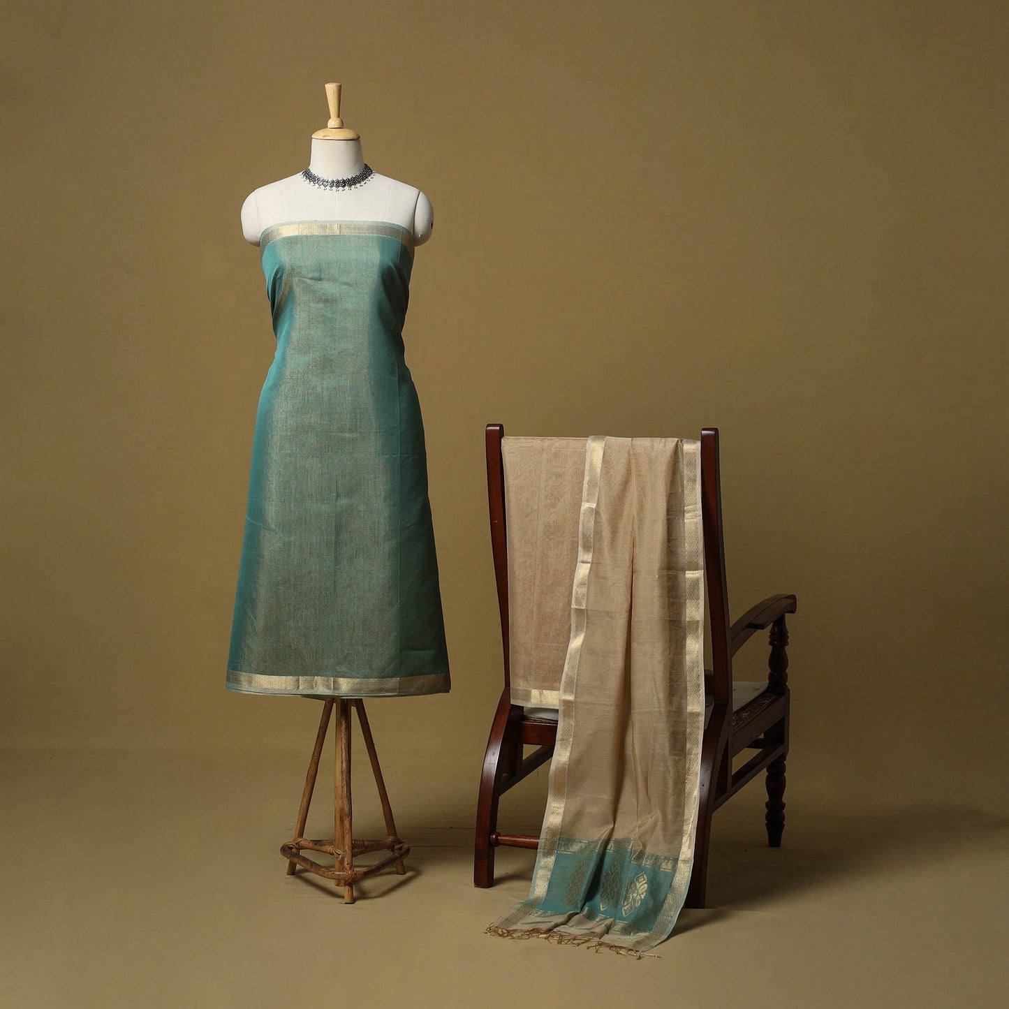 Handloom maheshwari silk tissue zari 3pc unstitched dress