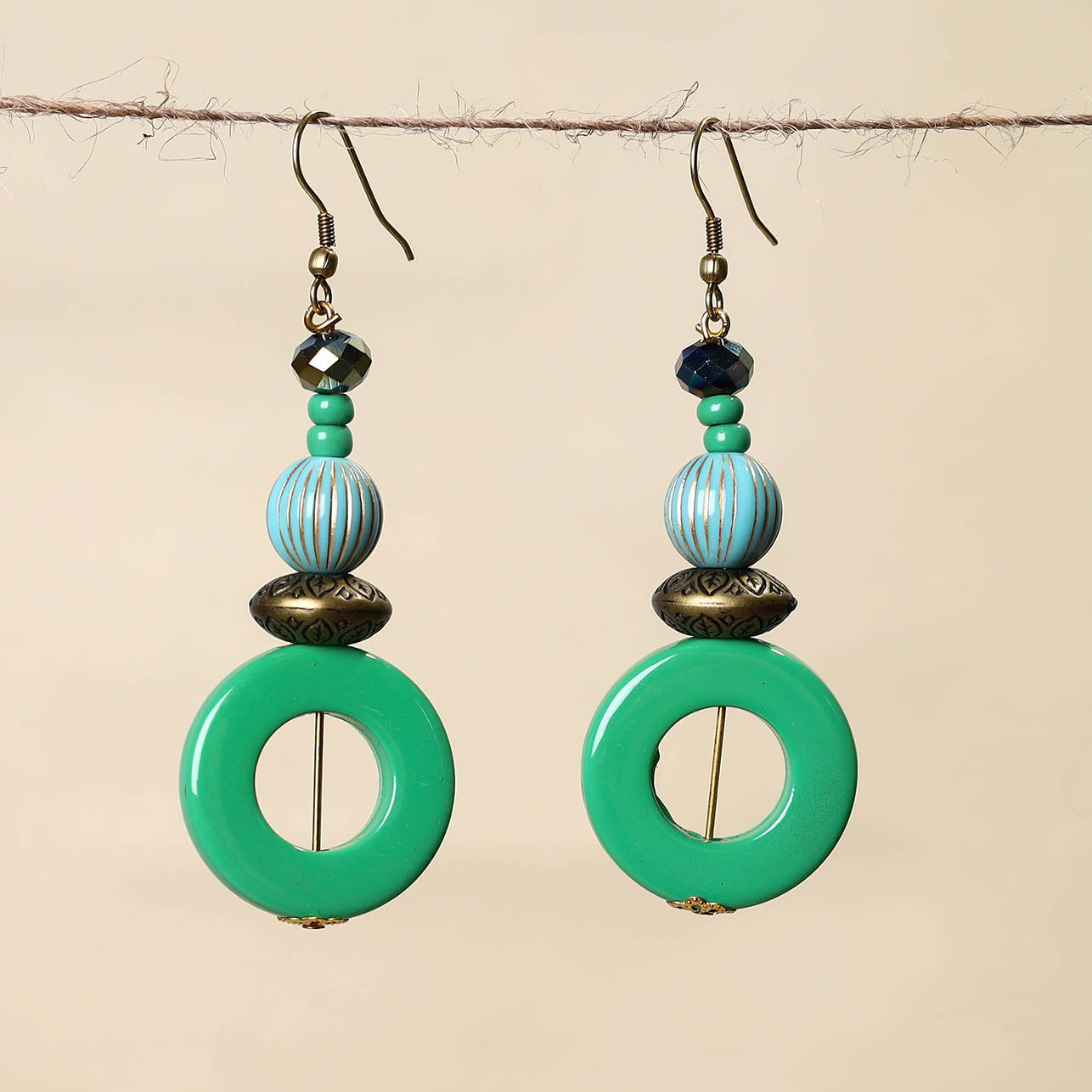 Green - handmade beaded earrings 44 - handcrafted