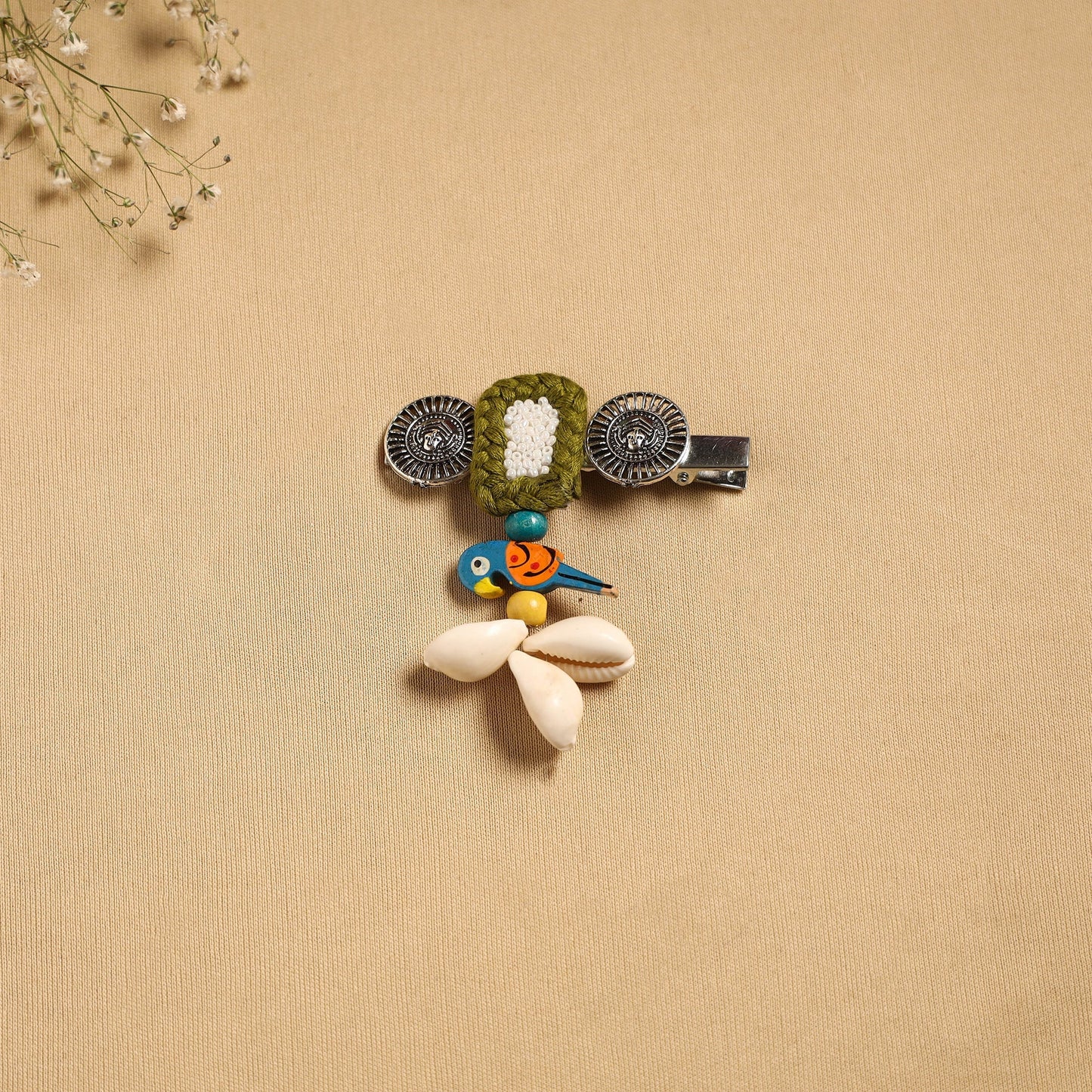 Handmade gs shell & thread work hair clip 41 - handcrafted
