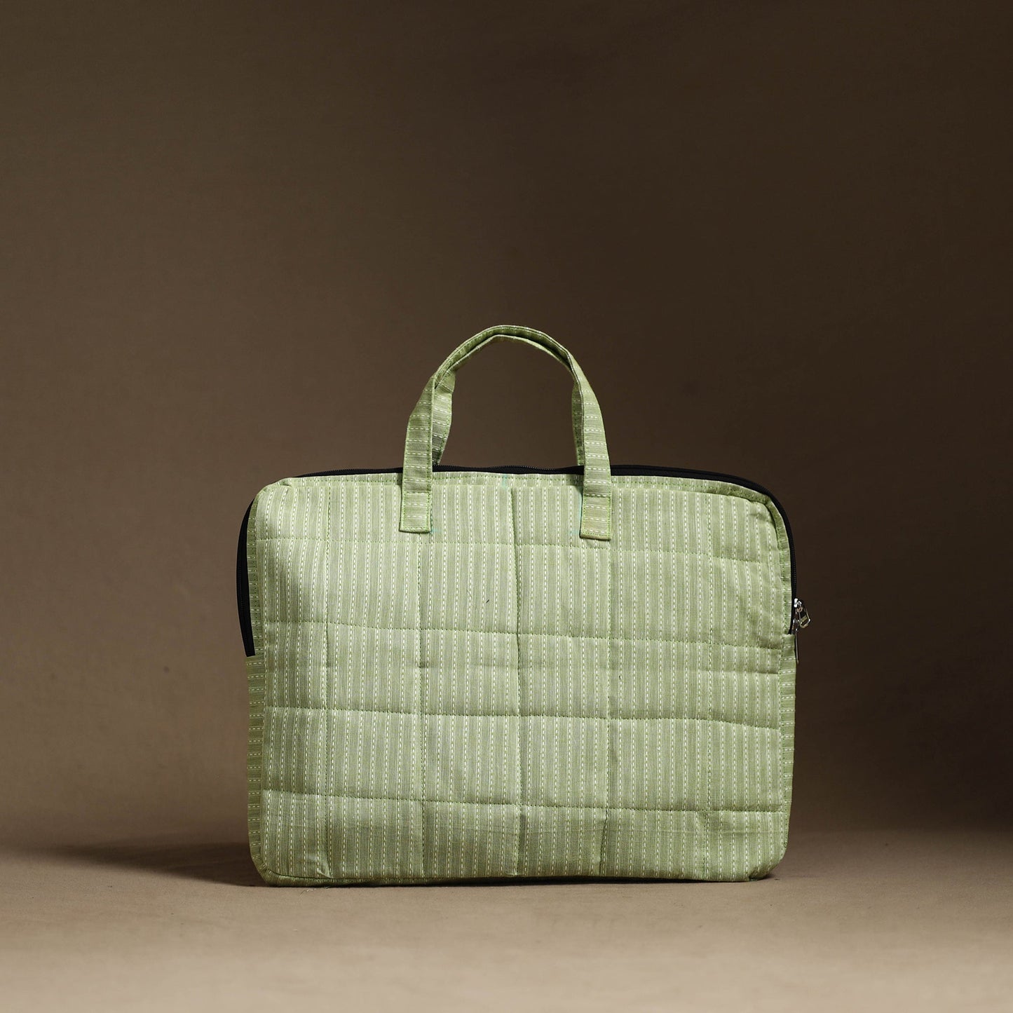 Green Handmade Quilted Cotton Laptop Bag (13 x 16 in)