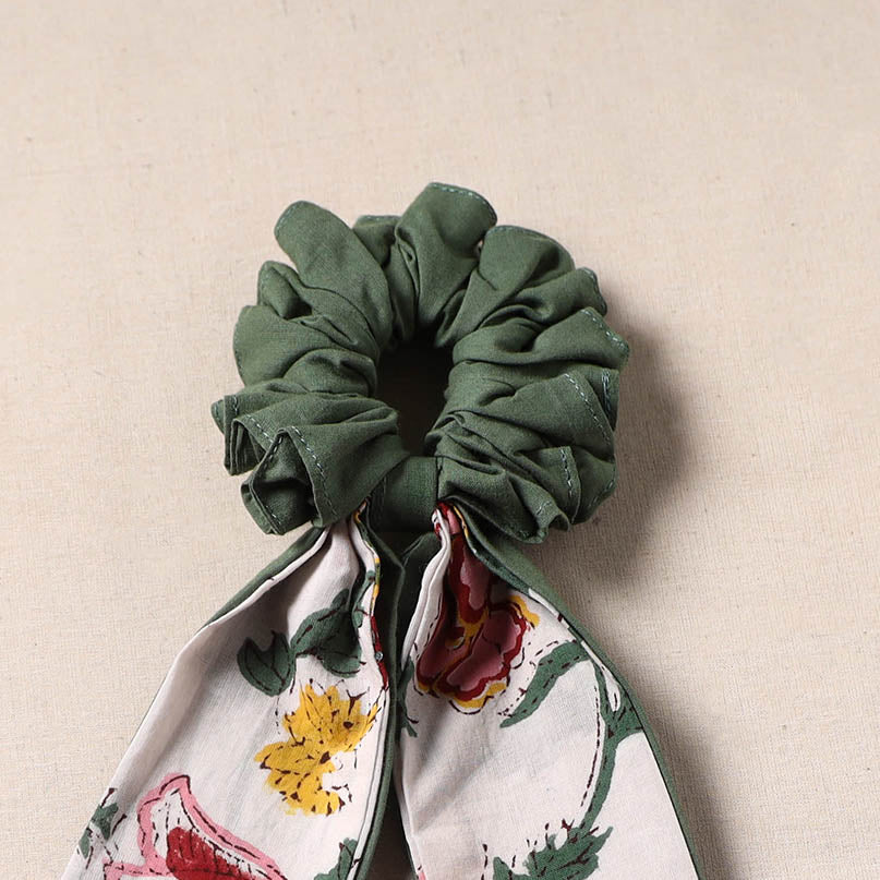 Handmade rubber band/scarf scrunchie 16 - handcrafted