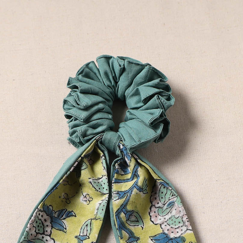 Handmade rubber band/scarf scrunchie 28 - handcrafted