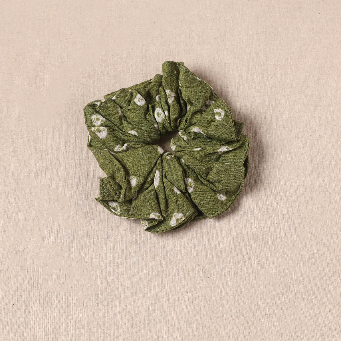 Handmade rubber band/scrunchie 90 - handcrafted